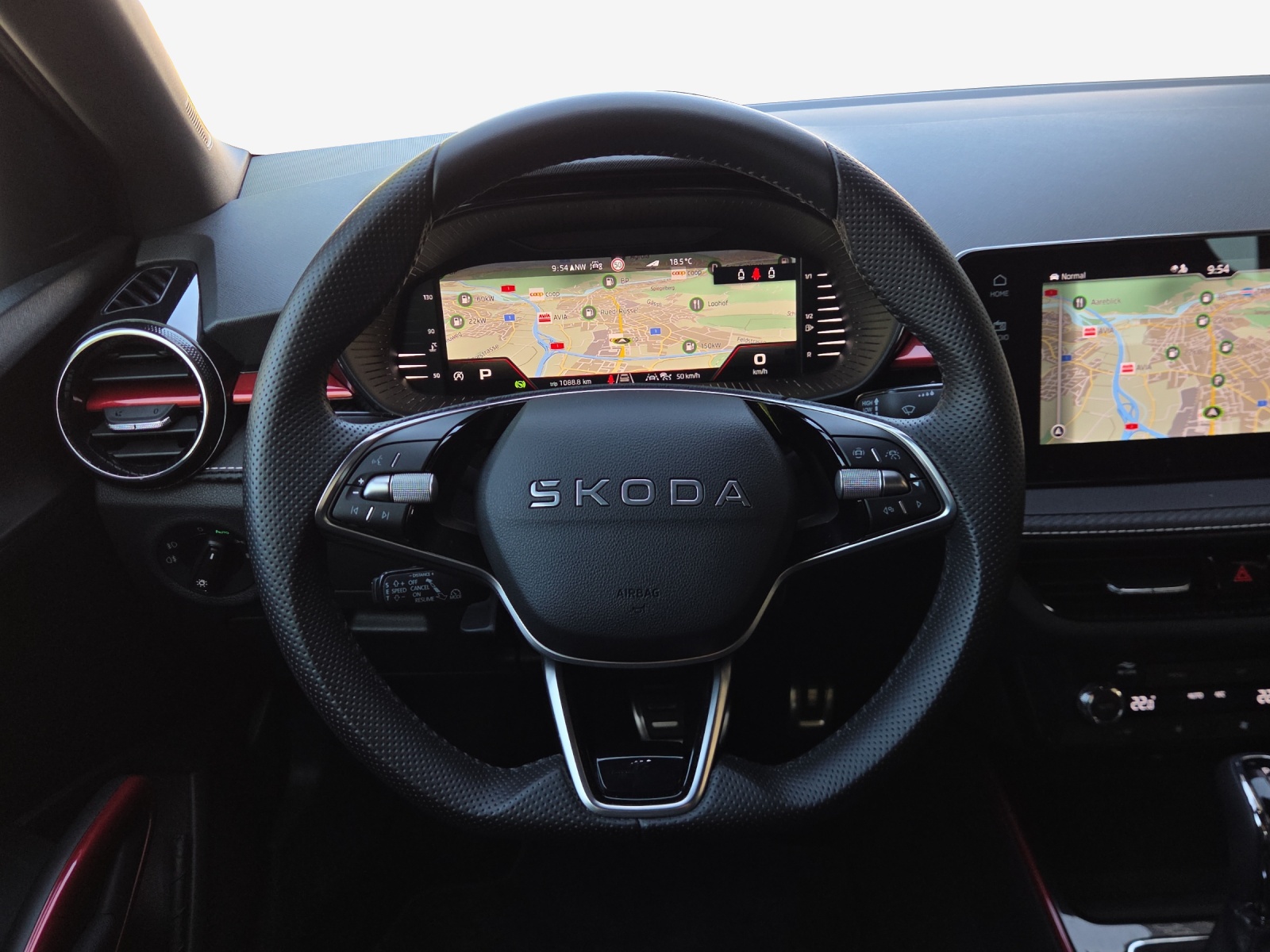 SKODA Fabia 1.5 TSI Monte Carlo DSG-image-9