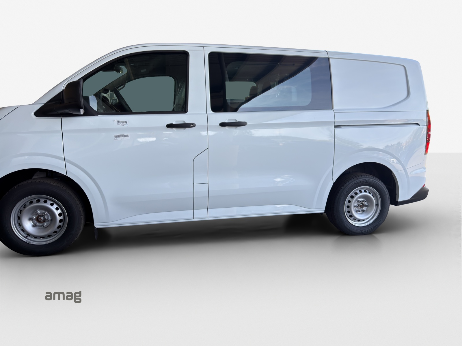 VW Transporter Plus 2.0 TDI 4Motion Automat-image-1