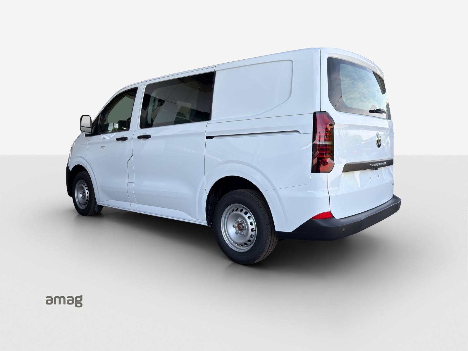 VW Transporter Plus 2.0 TDI 4Motion Automat-image-2