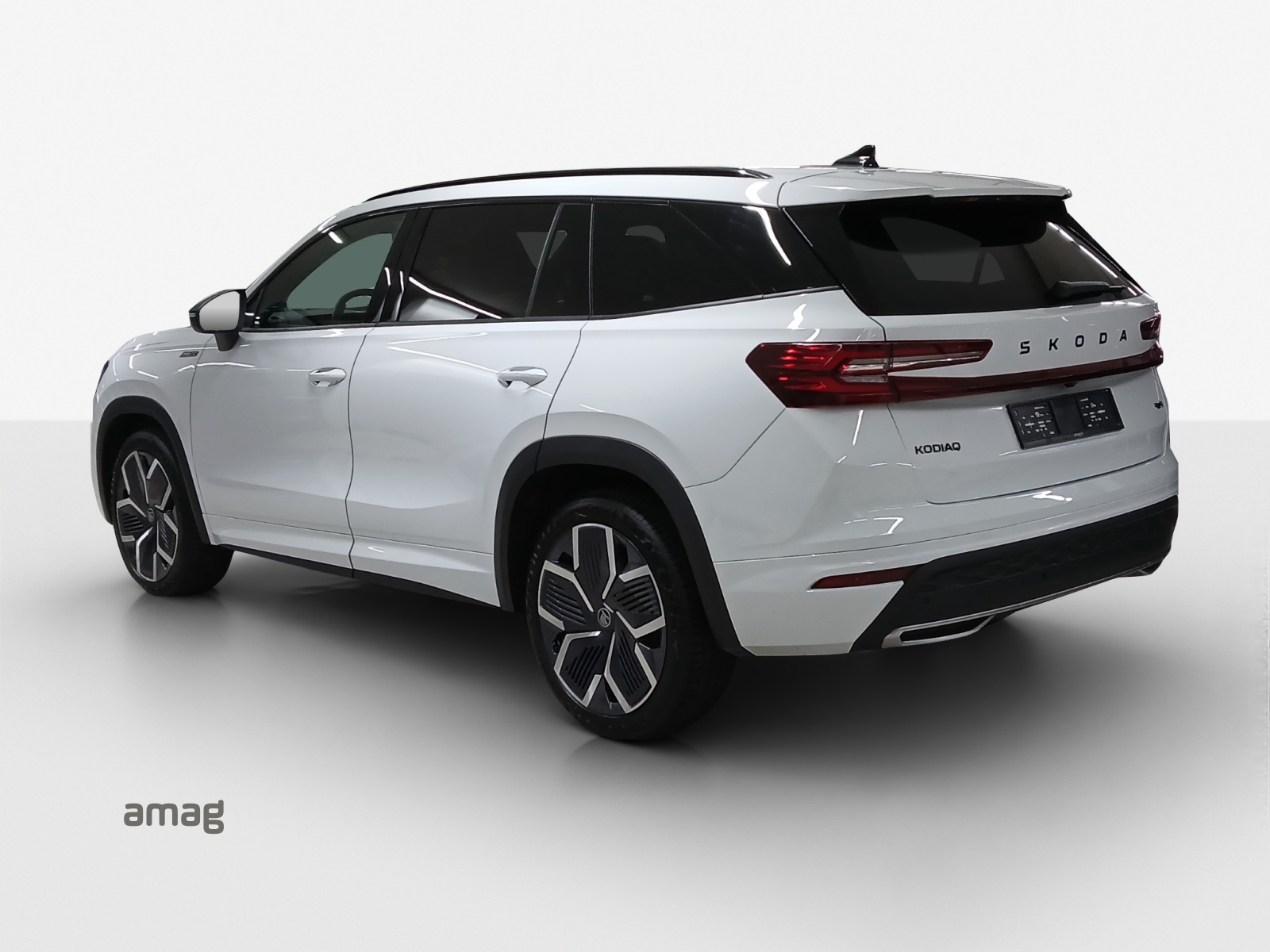 SKODA Kodiaq 2.0 TDI Sportline 4x4-image-2