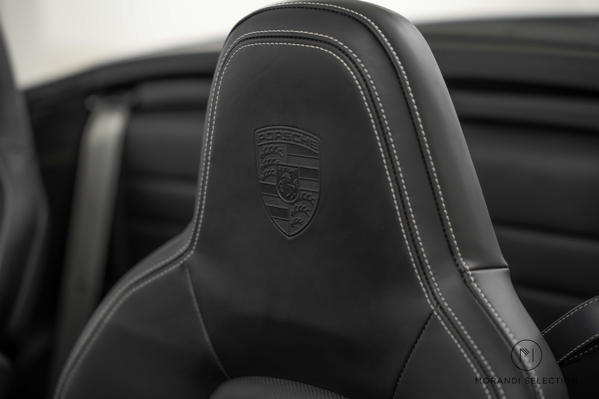 PORSCHE 911 Cabriolet 3.0 Carrera 4 GTS PDK-image-16
