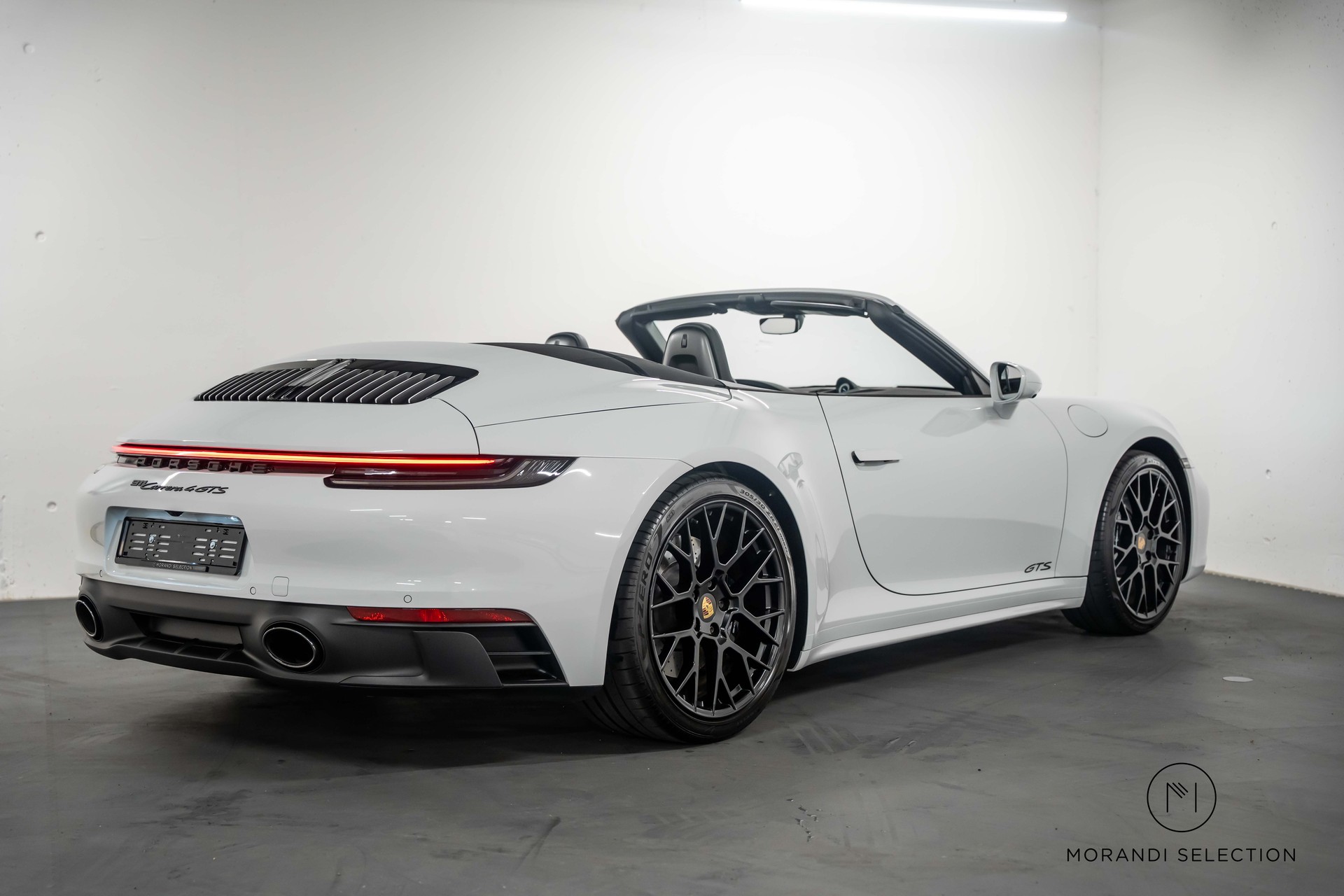 PORSCHE 911 Cabriolet 3.0 Carrera 4 GTS PDK-image-3