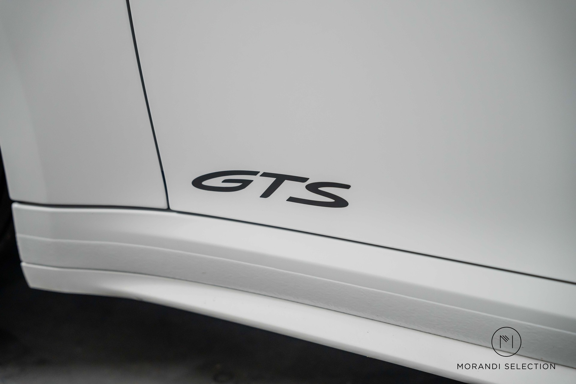 PORSCHE 911 Cabriolet 3.0 Carrera 4 GTS PDK-image-11