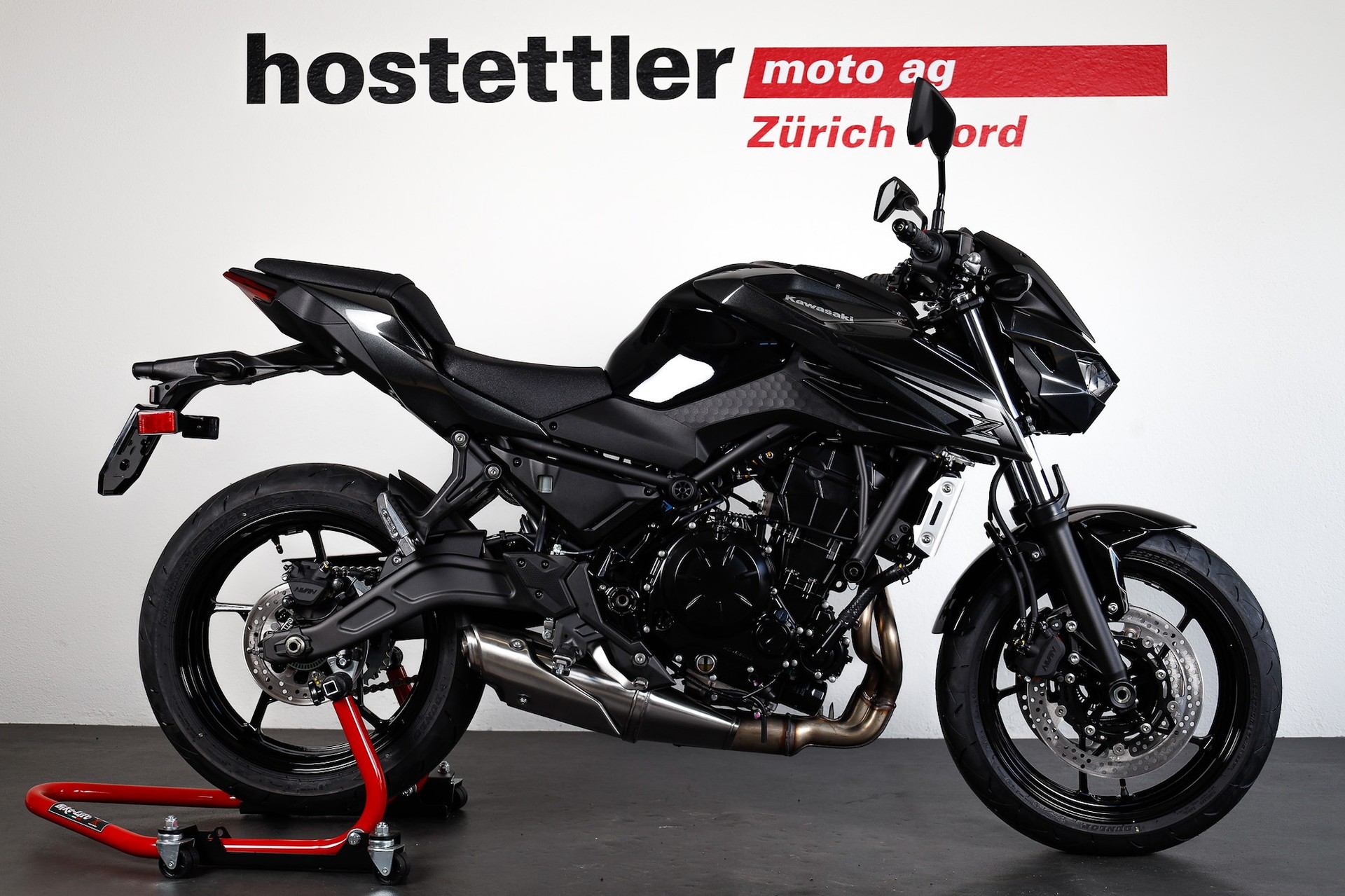 KAWASAKI Z650 S-showroom-element-1
