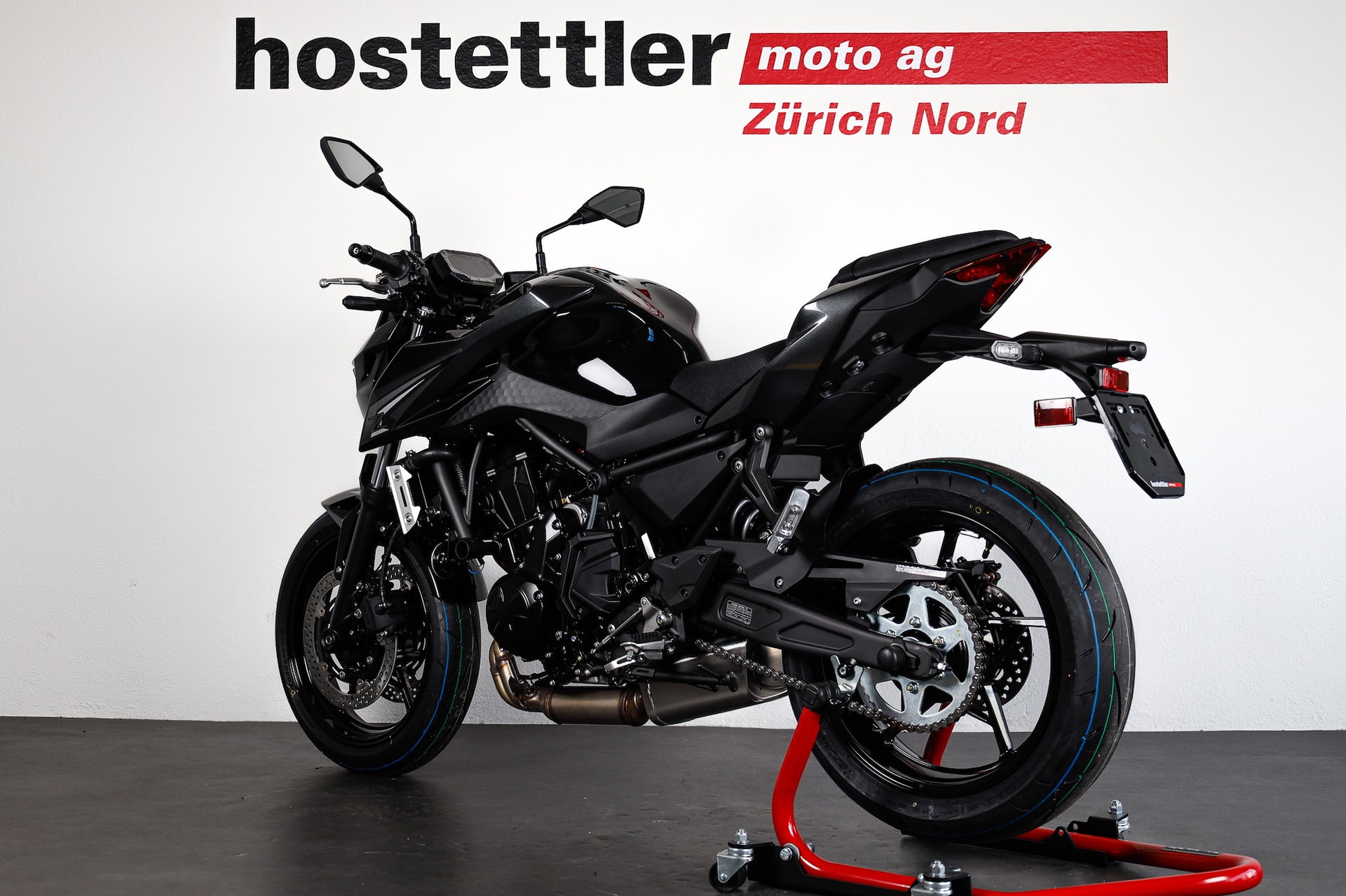 KAWASAKI Z650 S-showroom-element-3