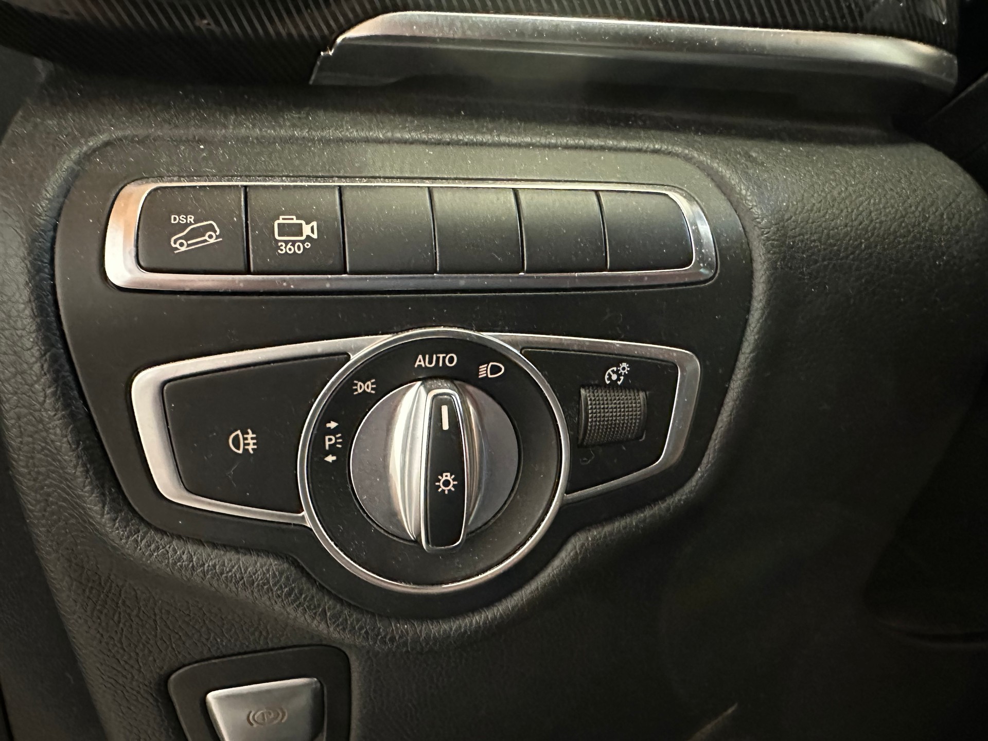 MERCEDES-BENZ V 250 d extralang 4Matic 7G-Tronic-image-17