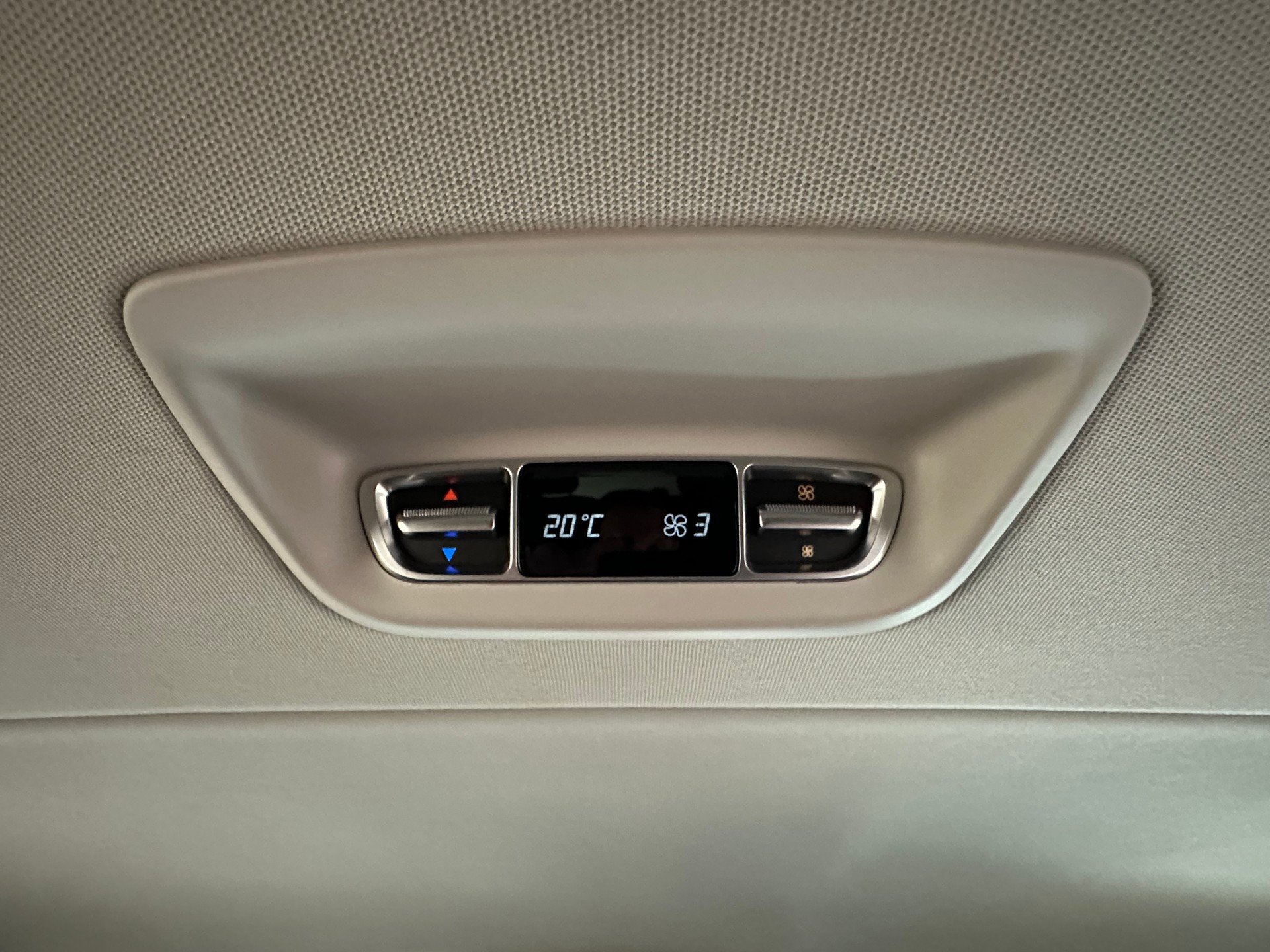 MERCEDES-BENZ V 250 d extralang 4Matic 7G-Tronic-image-25