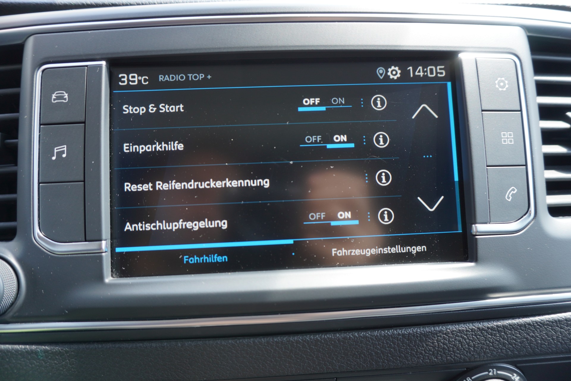 PEUGEOT Expert 2.0 BlueHDi 145 S&S Standard EAT8 3-PLÄTZER!!!-image-19