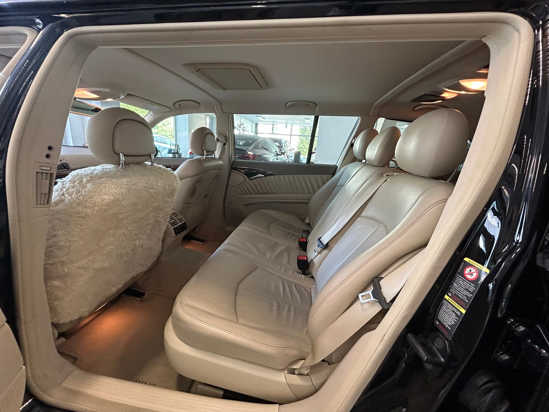 MERCEDES-BENZ E 320 BINZ 6 portes-image-5