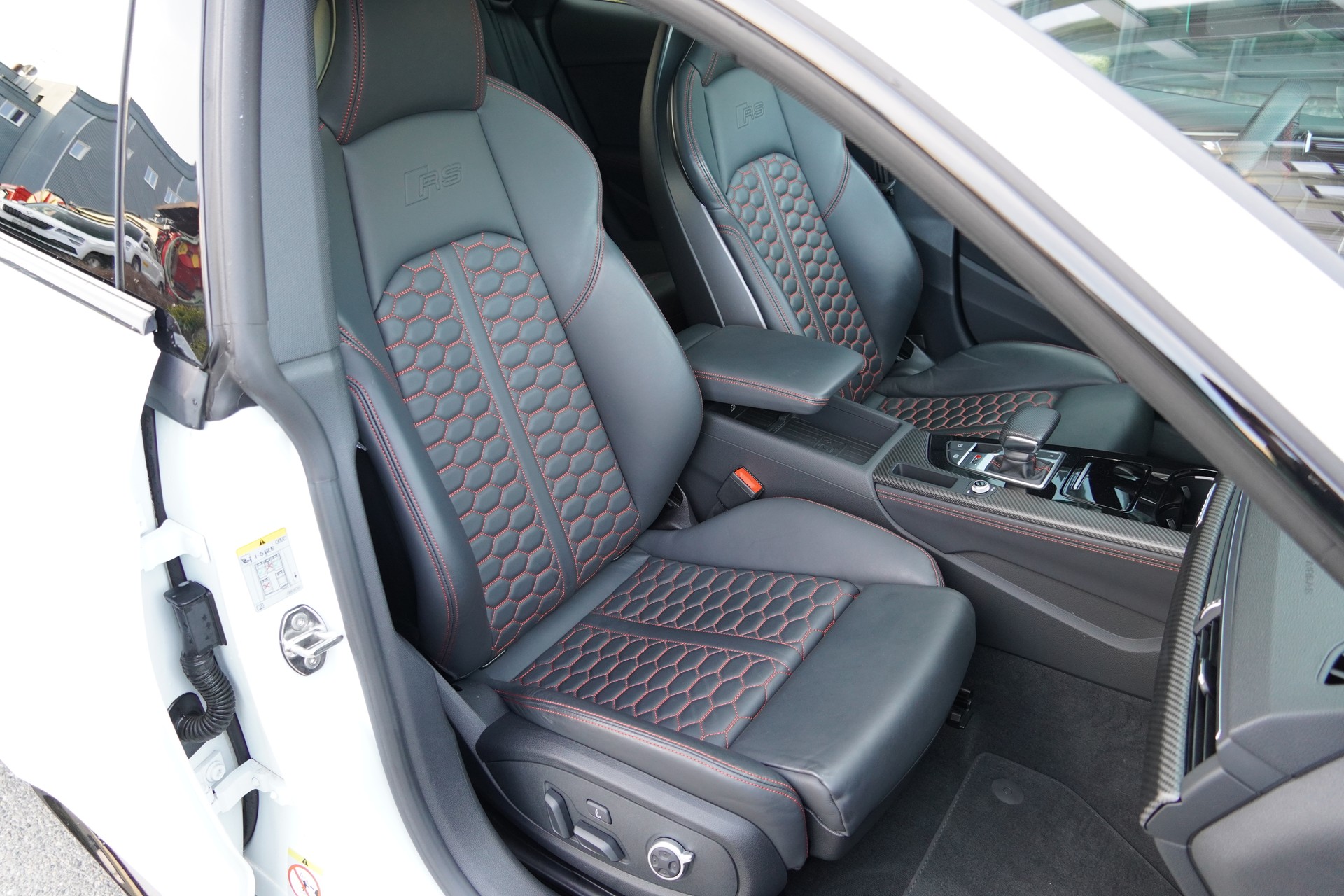 AUDI RS5 Sportback 2.9 TFSI quattro tiptronic// Carbon Interieur//Voll Ausstattung//-image-7