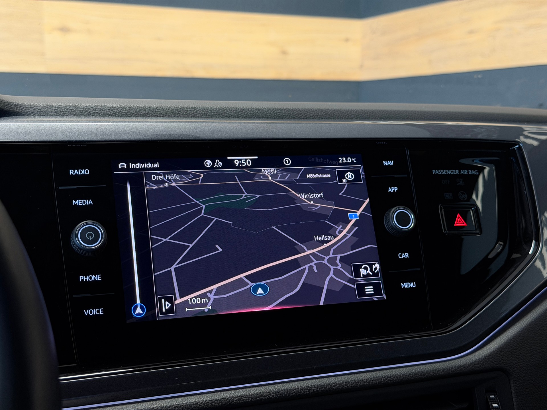 VW Polo 2.0 TSI GTI DSG-image-14