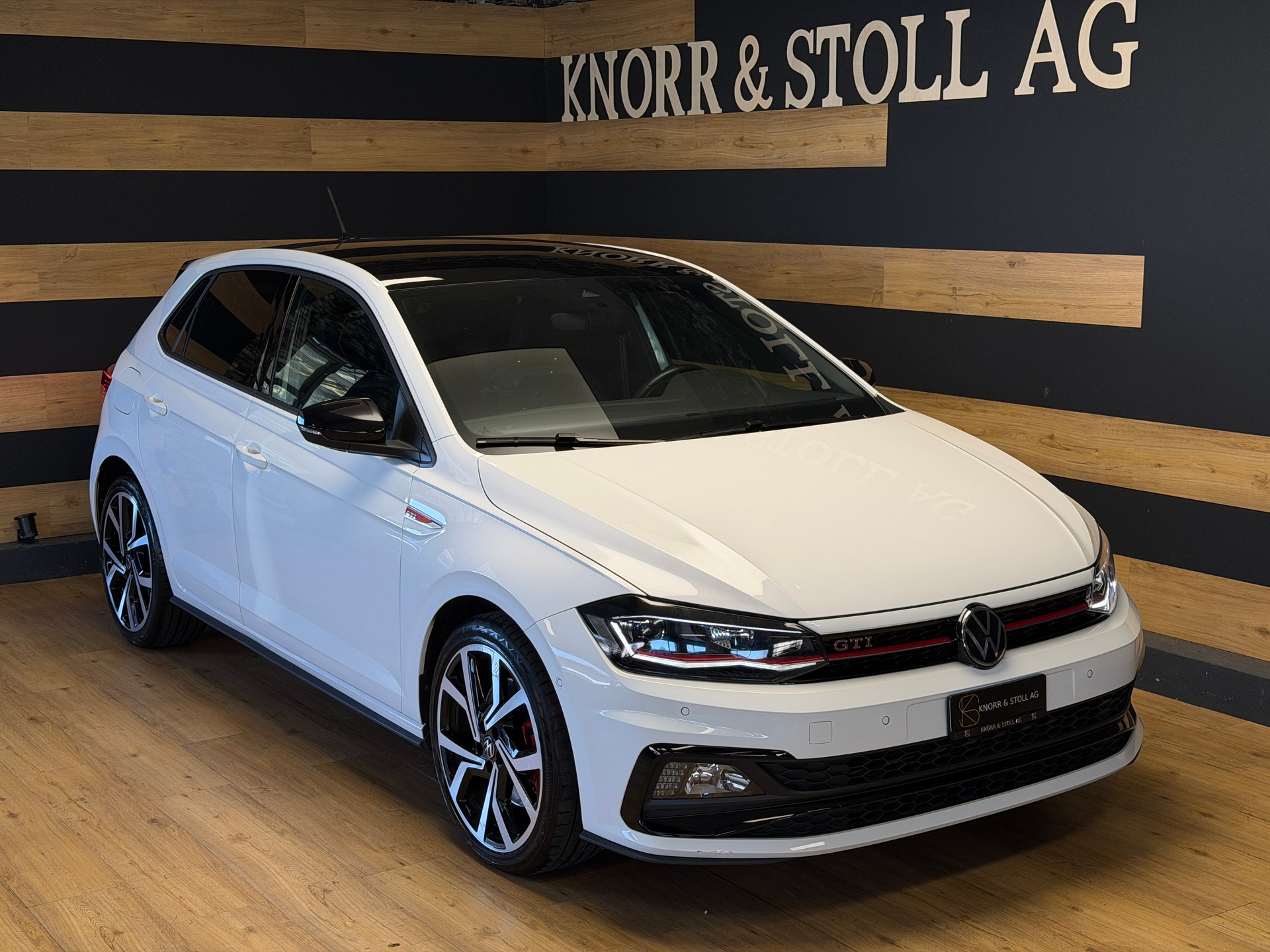 VW Polo 2.0 TSI GTI DSG-image-3