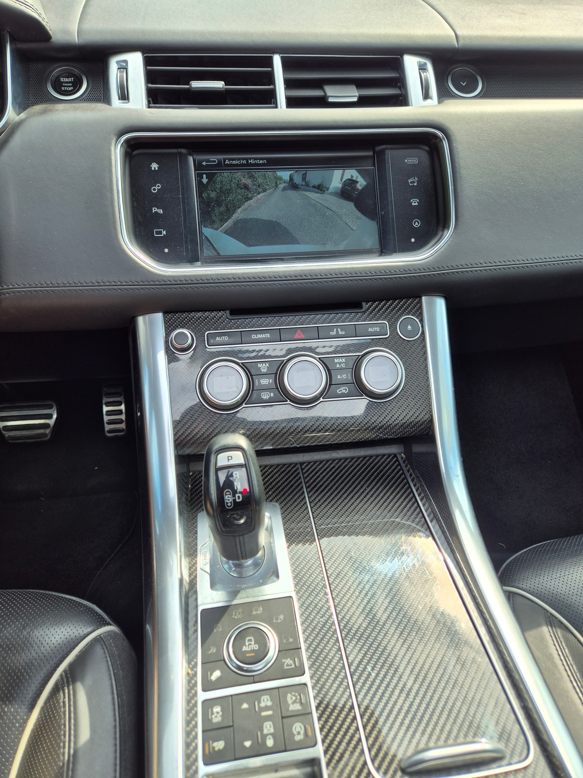 LAND ROVER Range Rover Sport 5.0 V8 SVR-image-15