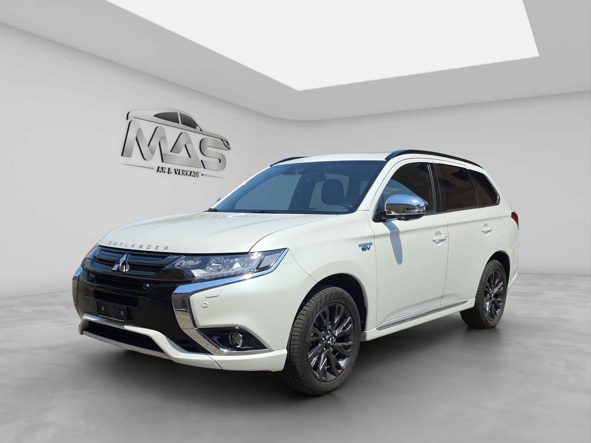 MITSUBISHI Outlander 2.0 PHEV Style Anniversary 4WD Automatic-image-0