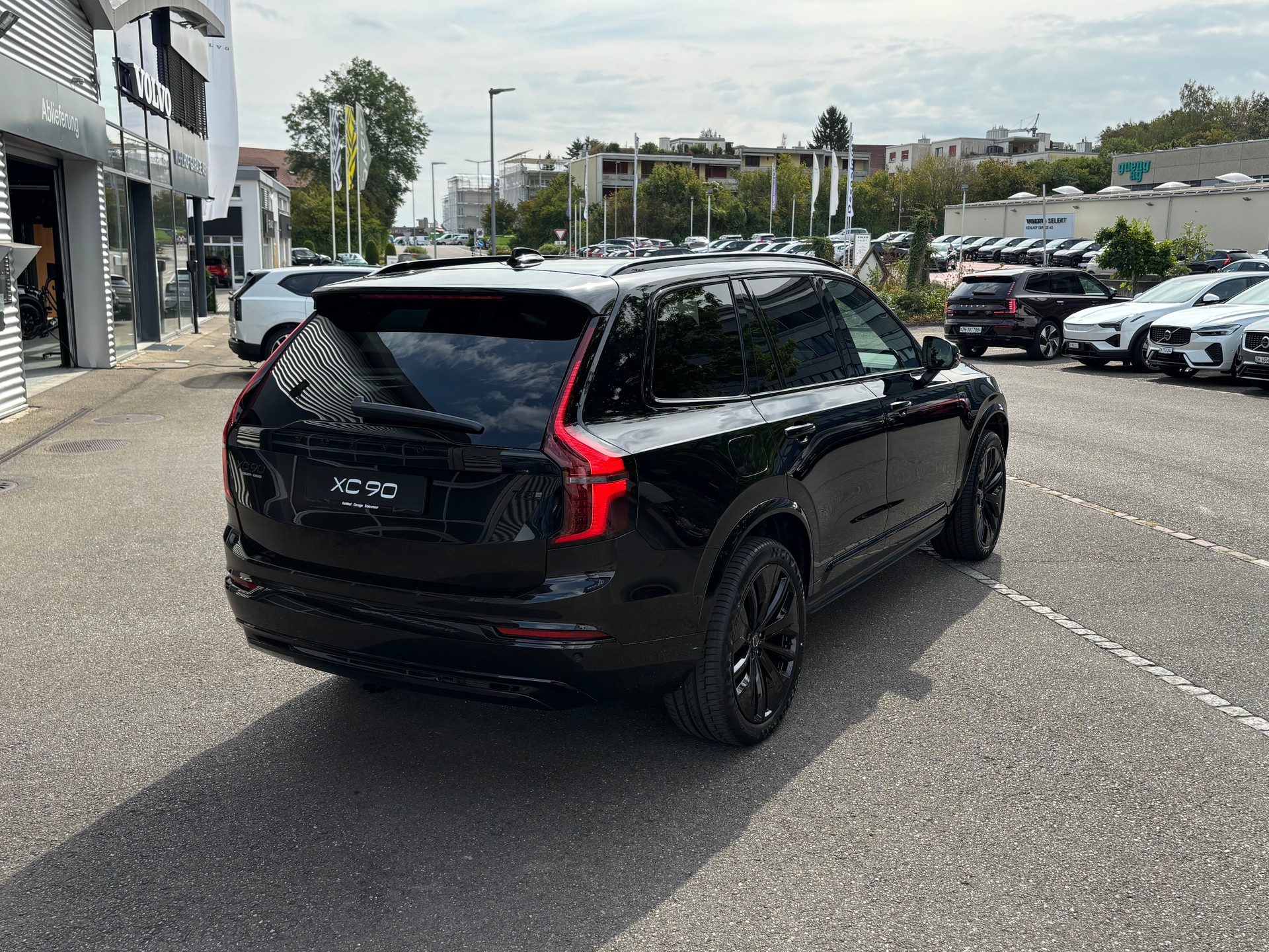 VOLVO XC90 2.0 T8 TE Black Edition eAWD-image-5