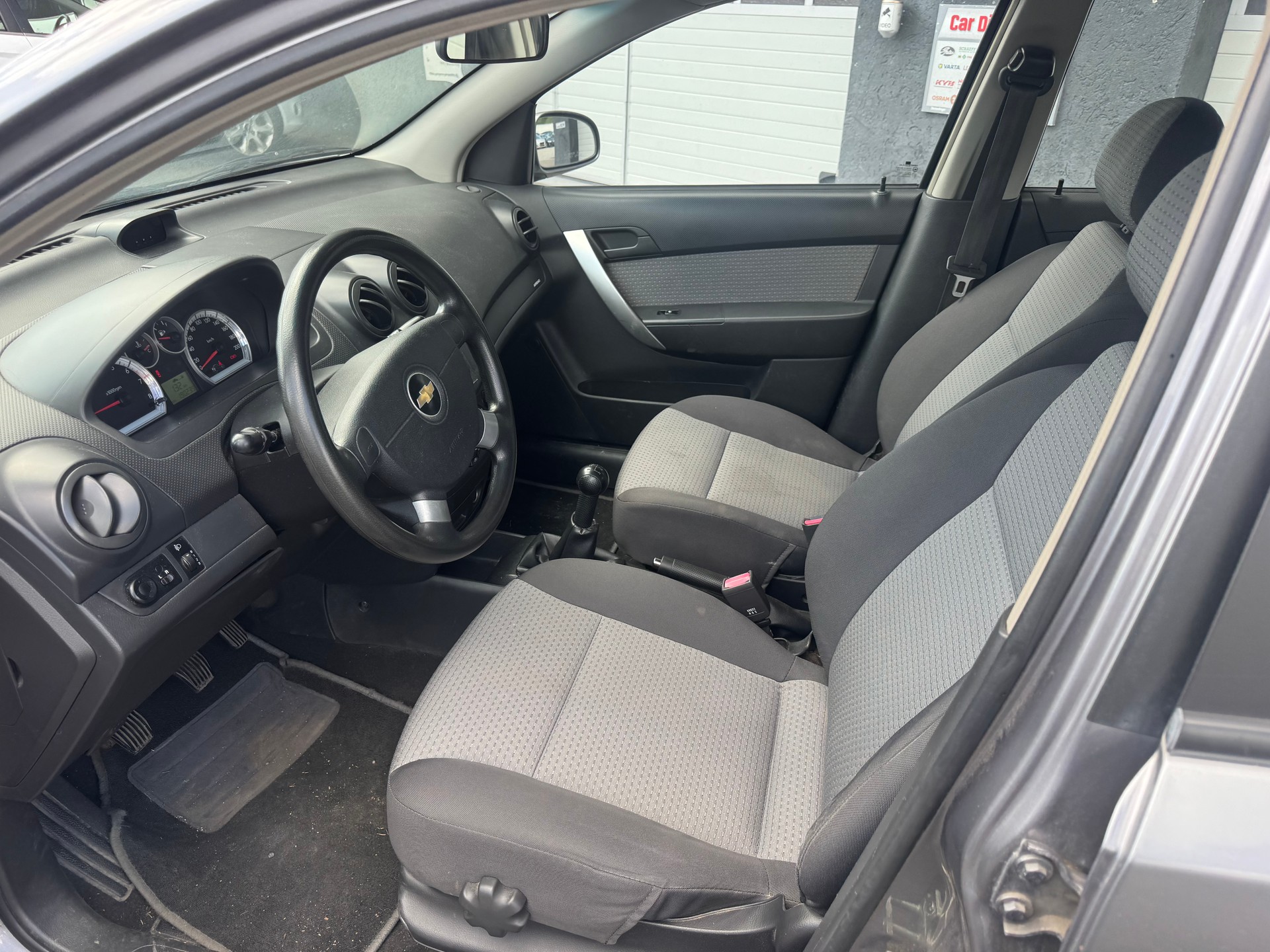 CHEVROLET Aveo 1.2 LS a/c-image-9