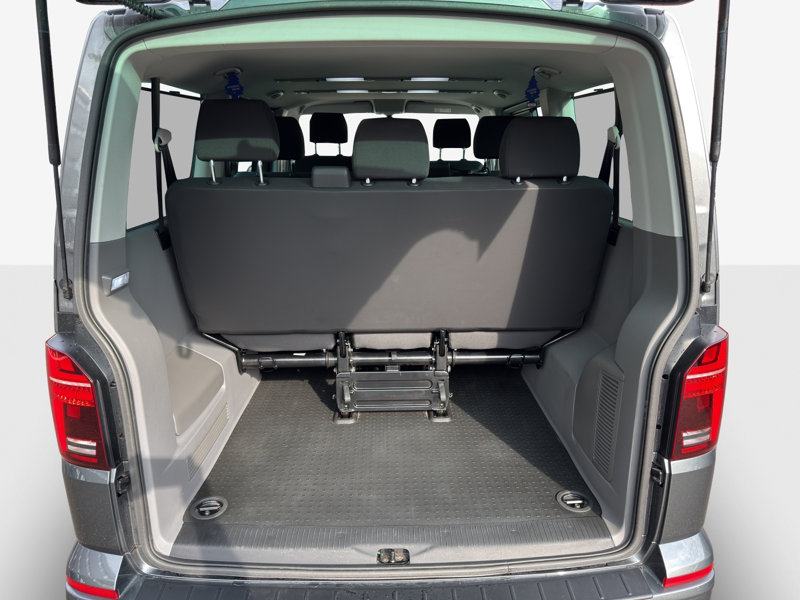 VW T6.1 Caravelle 2.0 TDI Trendline Liberty DSG-image-12