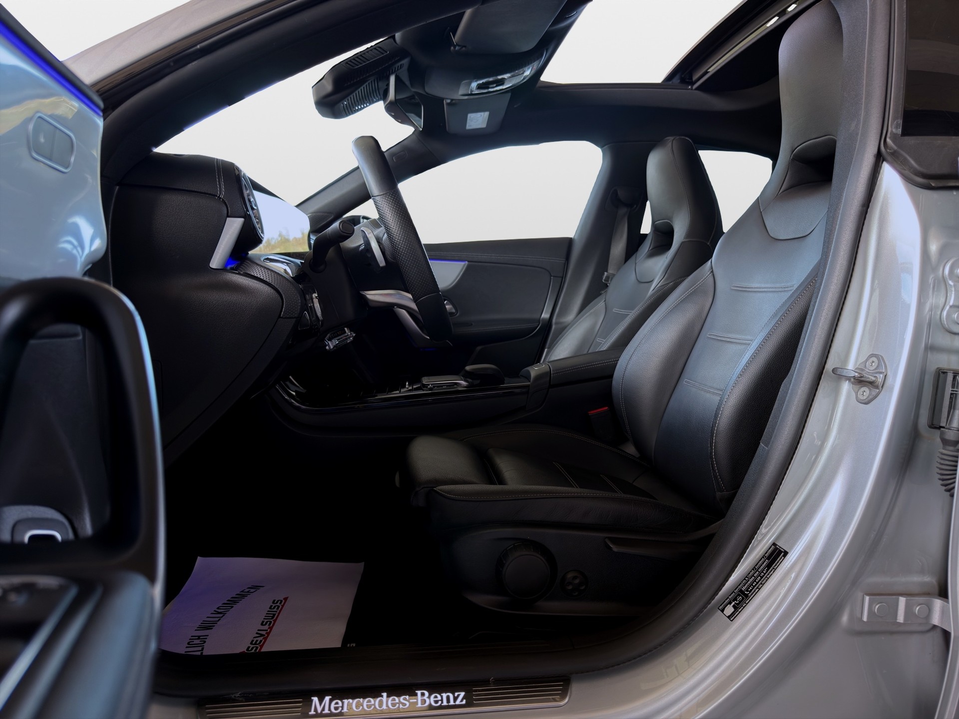MERCEDES-BENZ CLA 200 AMG Line 7G-DCT*Frisch ab MFK,1 Jahr oder 20'000km Garantie auf Motor und Getriebe*-image-8