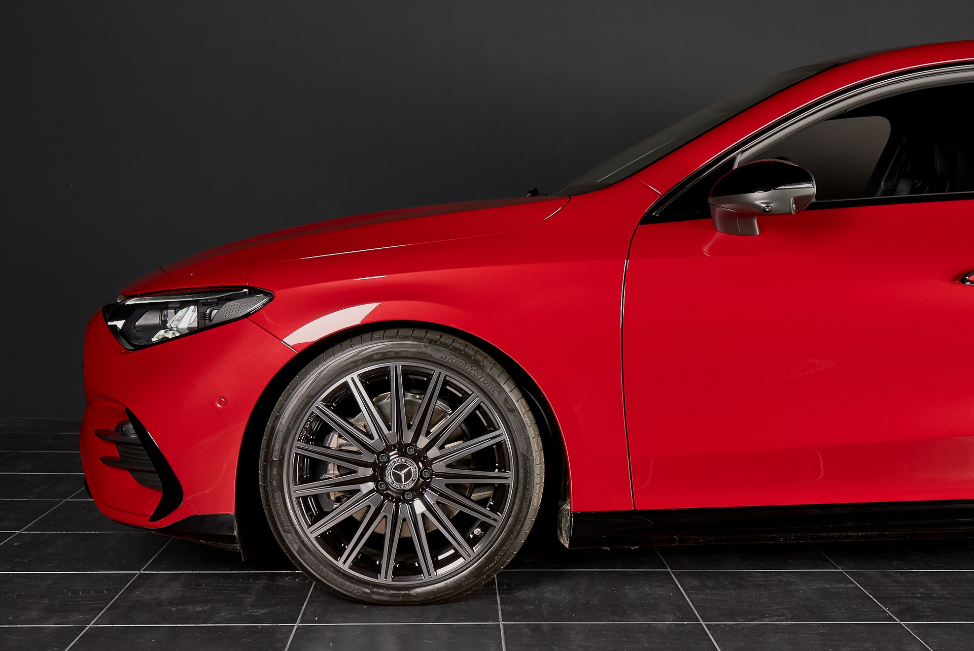 MERCEDES-BENZ CLA 220 8G-DCT 4Matic-showroom-element-2