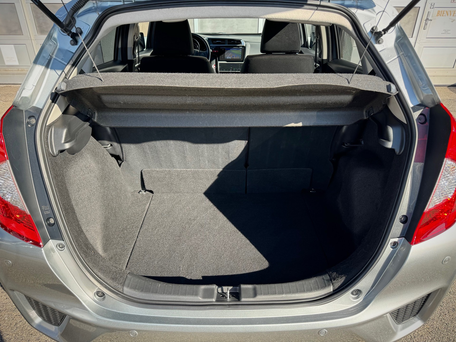 HONDA Jazz 1.3i-VTEC Elegance CVT - Véhicule Suisse (CH)-image-15