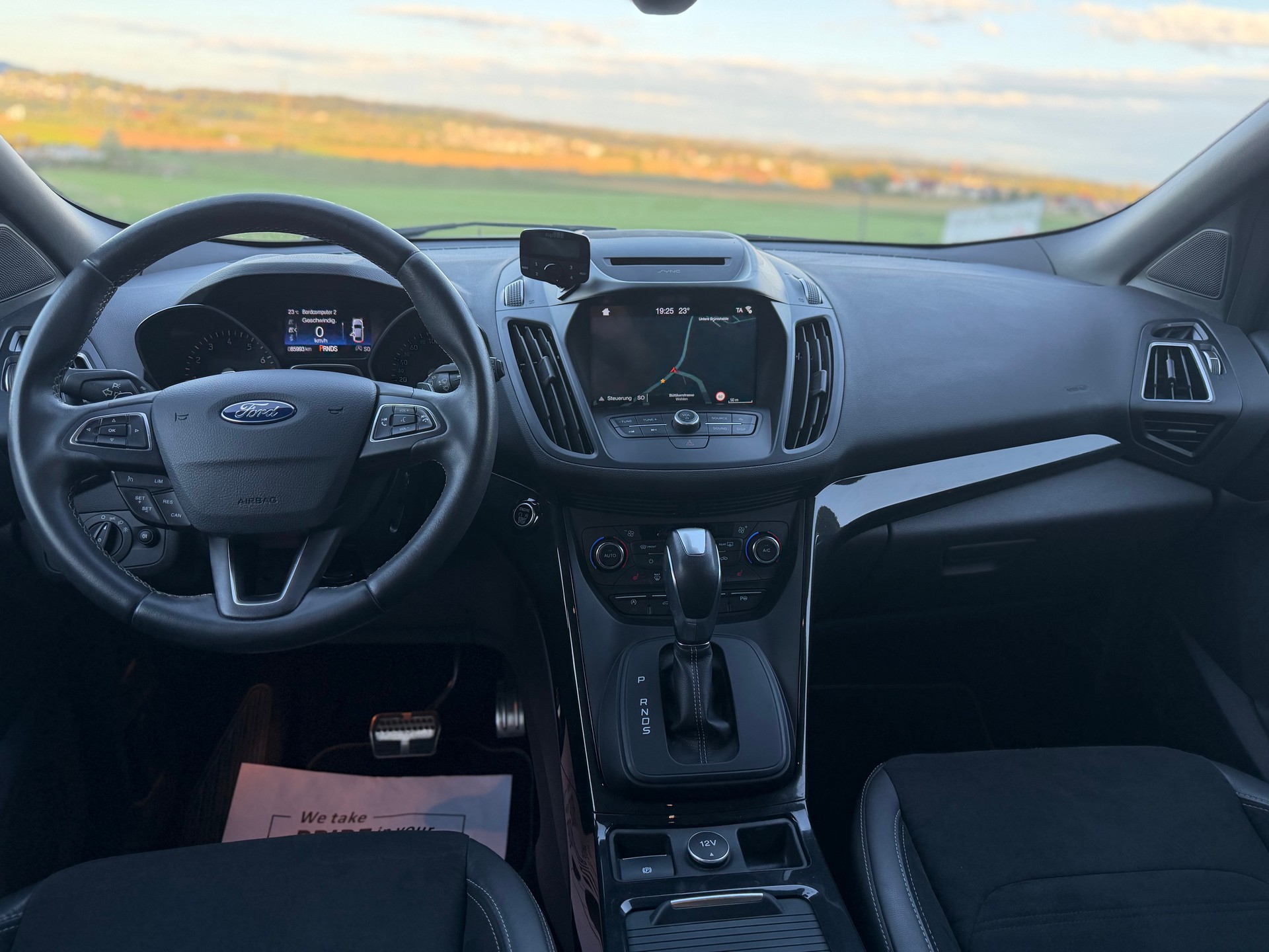 FORD Kuga 1.5 SCTi ST Line High 4WD Automatic-image-9