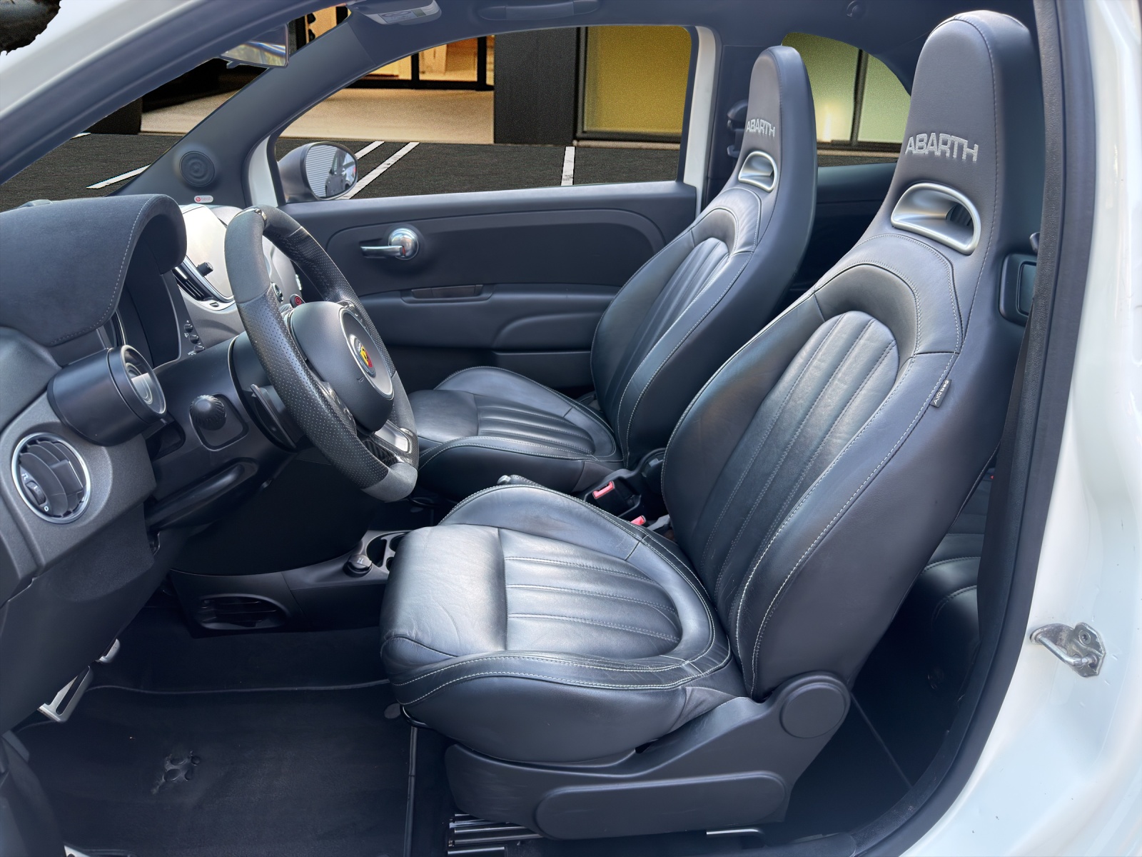 FIAT 595 C Abarth 1.4 T-Jet 180 Competizione-image-8