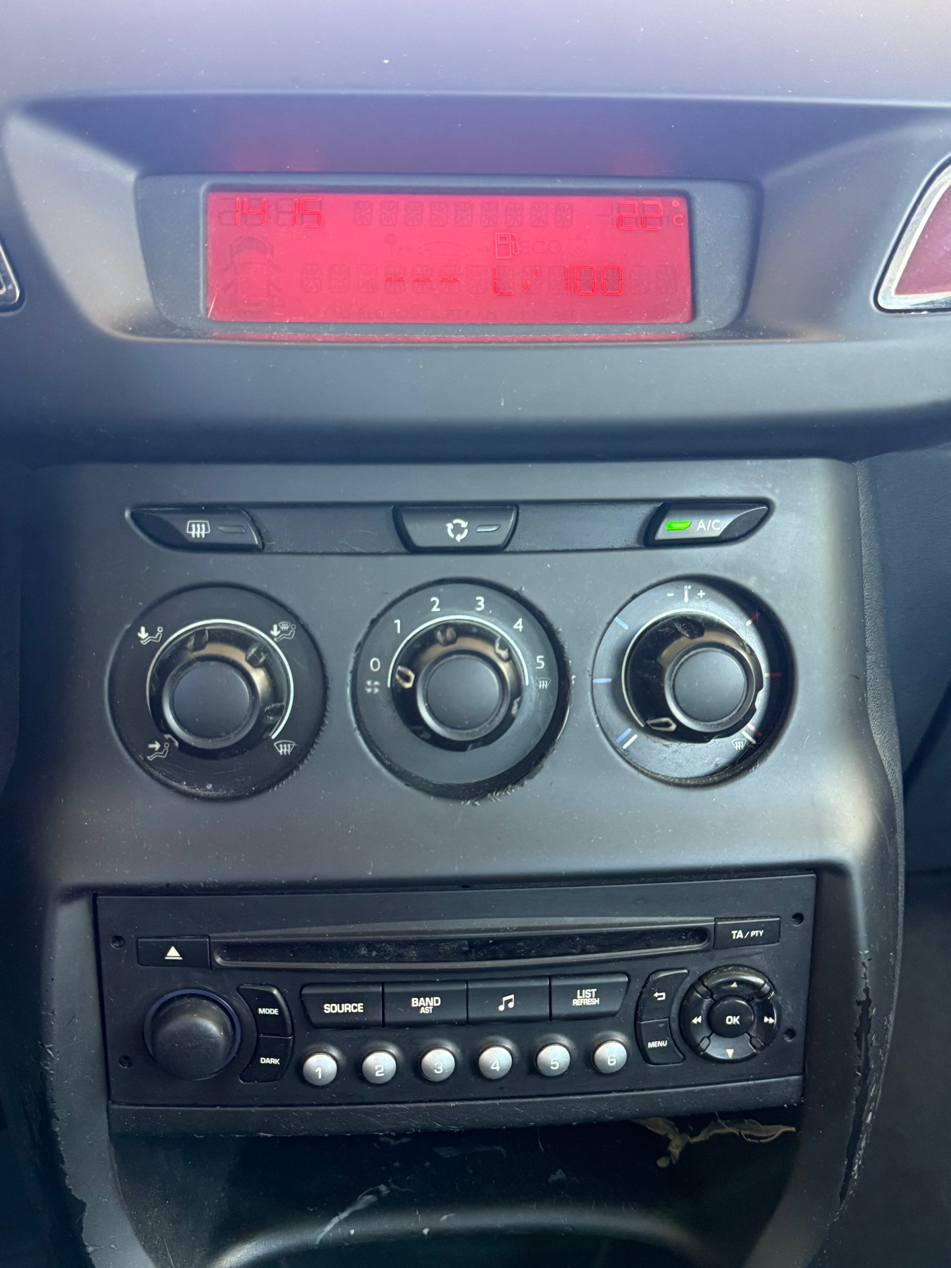 CITROEN CITROEN C3 1.4 HDi-image-12