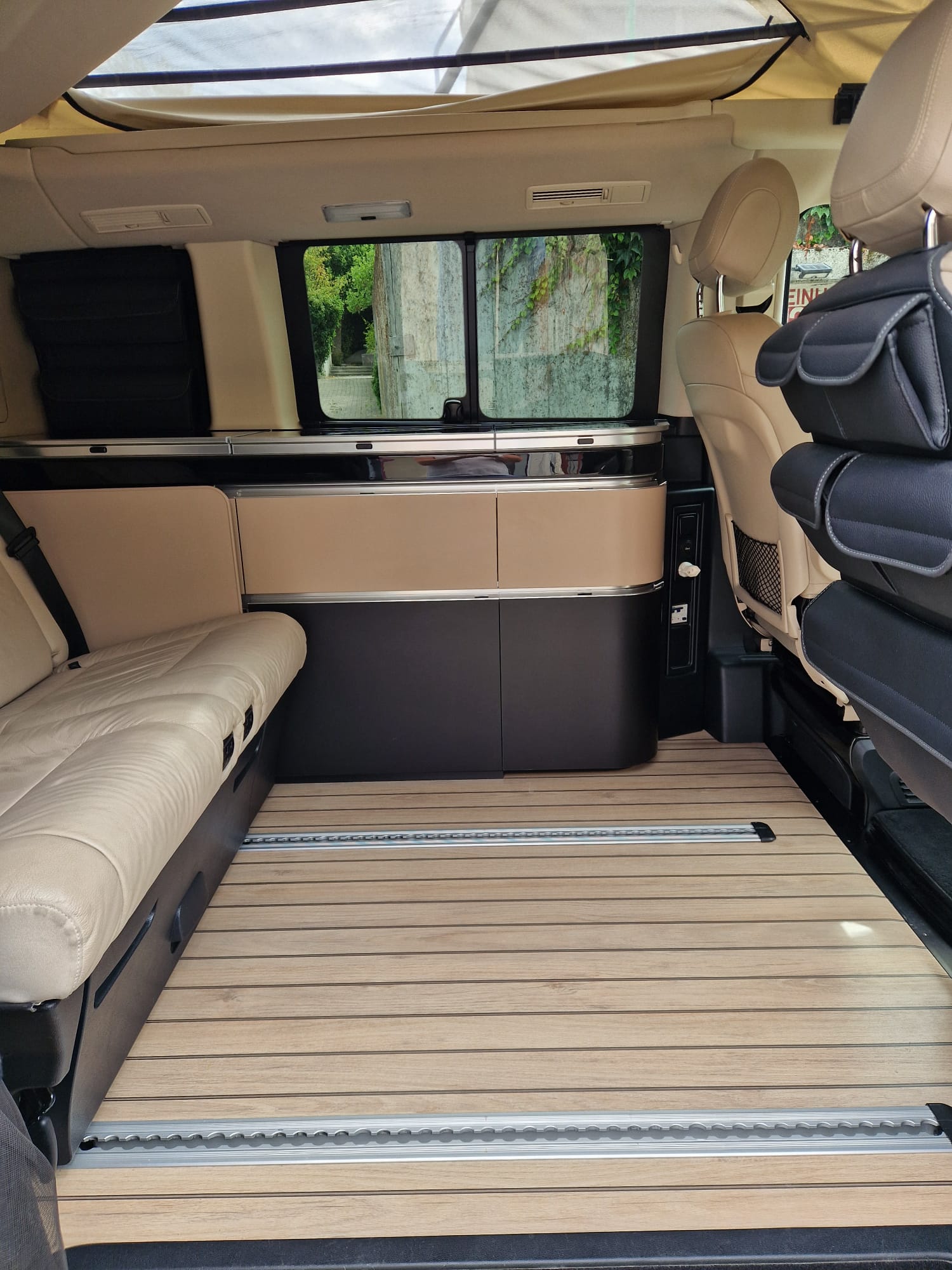 MERCEDES-BENZ 250 CDI BlueTec-image-6