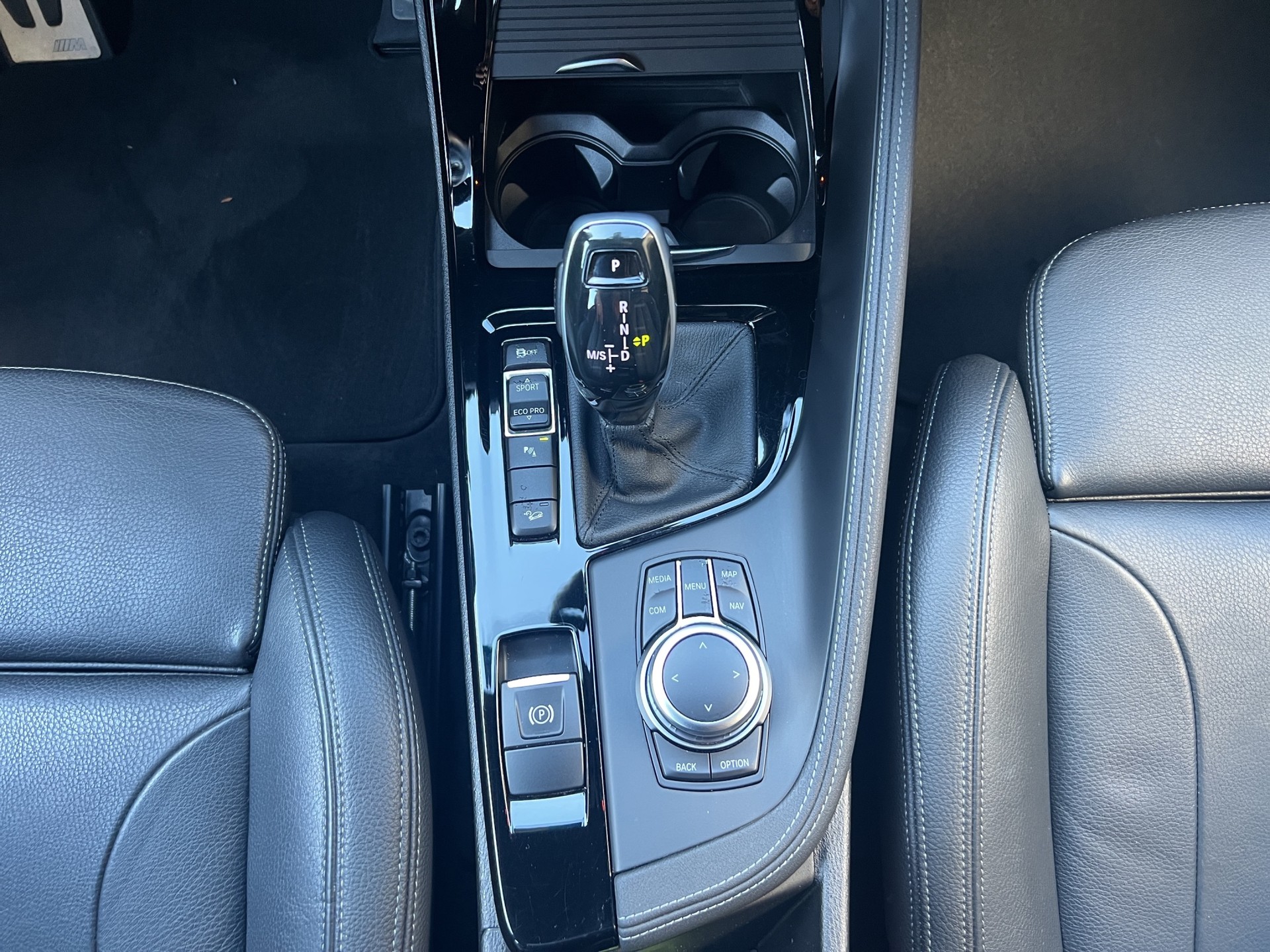 BMW X2 xDrive 20i M Sport-image-16