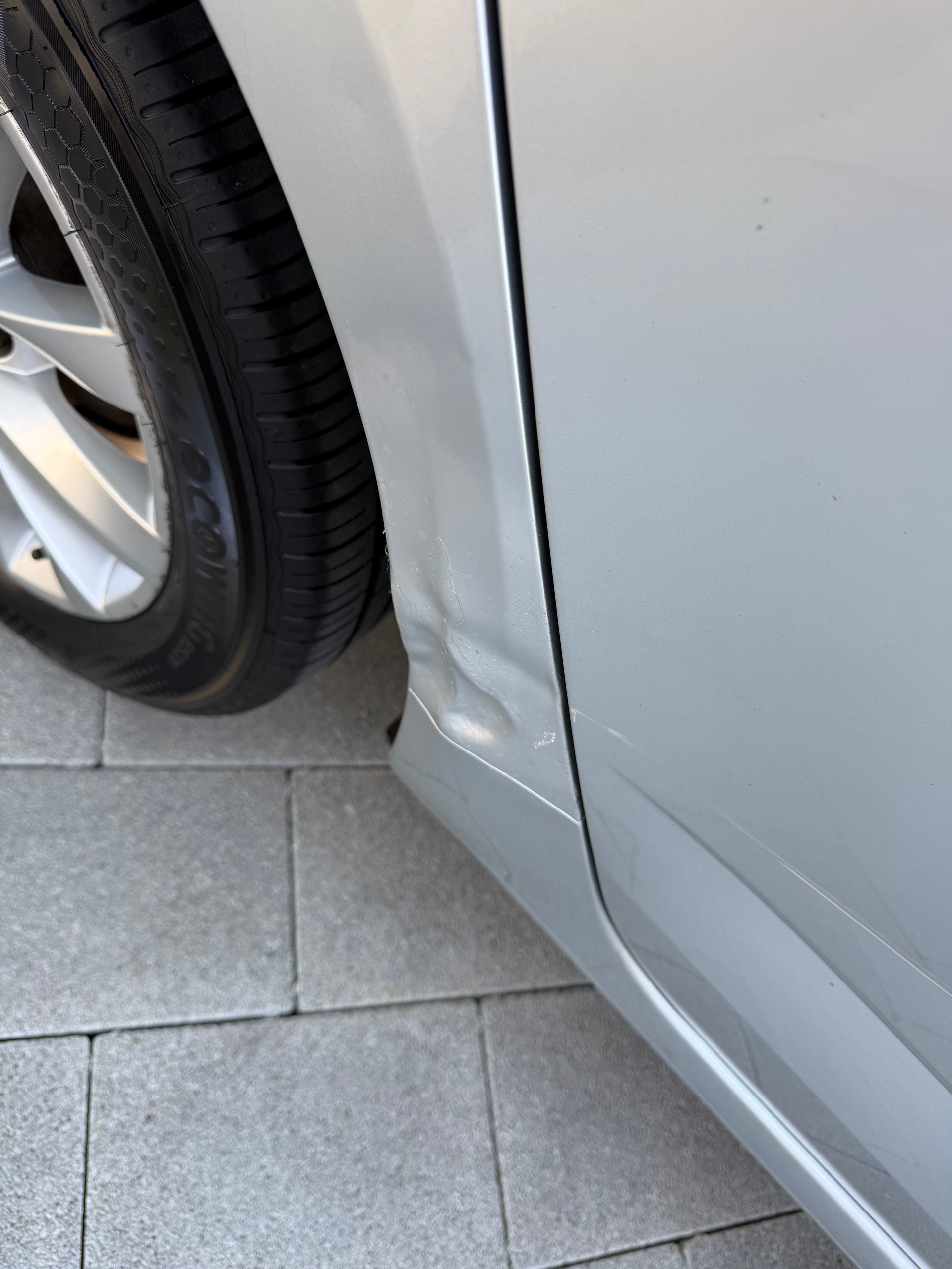 SKODA OCTAVIA-image-8