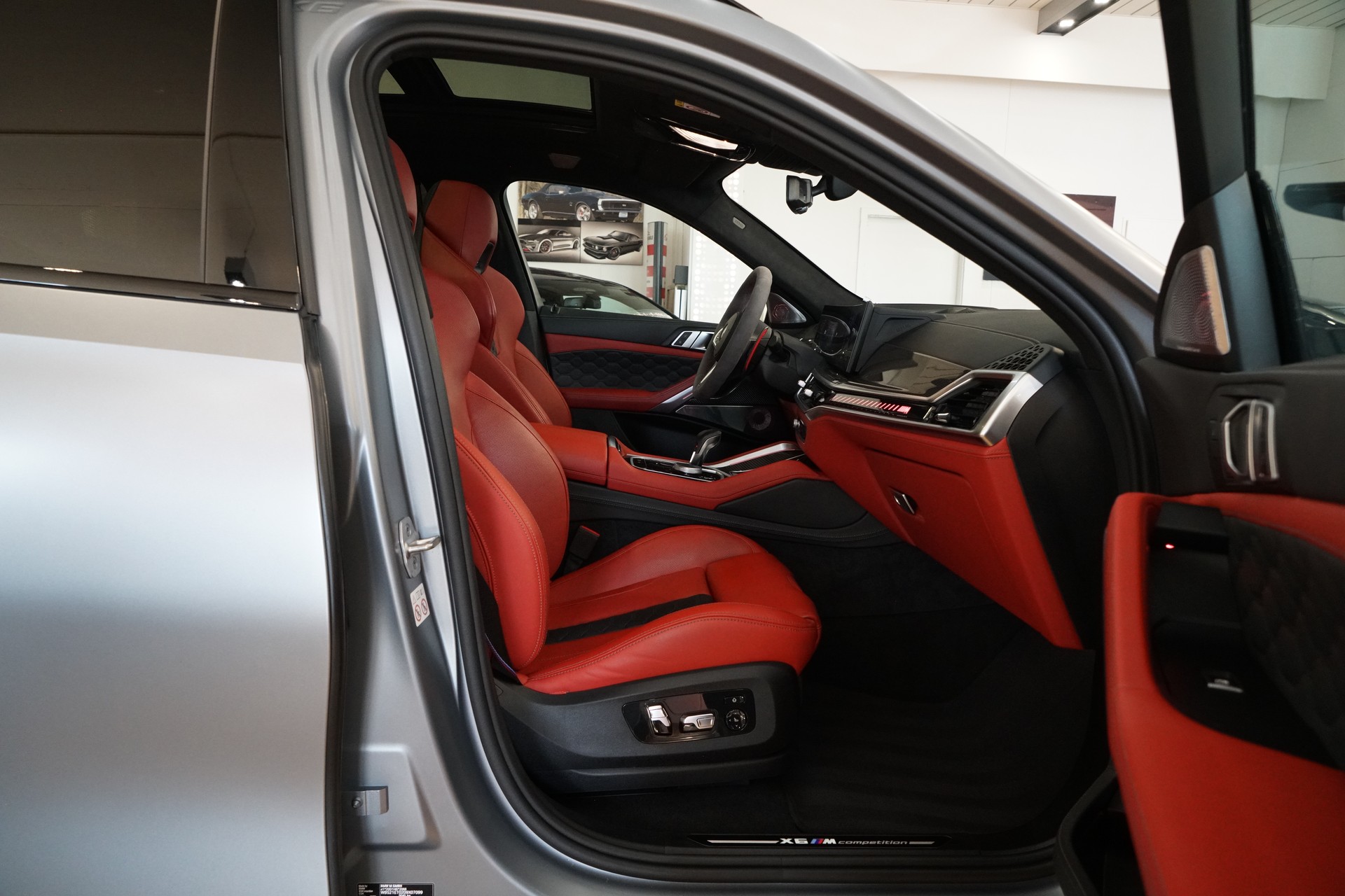 BMW X6M Steptronic M Competition Frozen Pure Grey-image-28