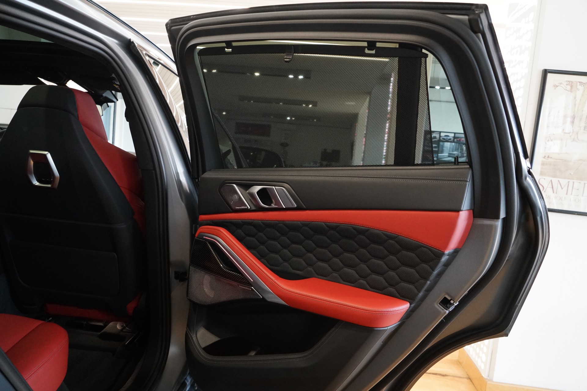 BMW X6M Steptronic M Competition Frozen Pure Grey-image-22