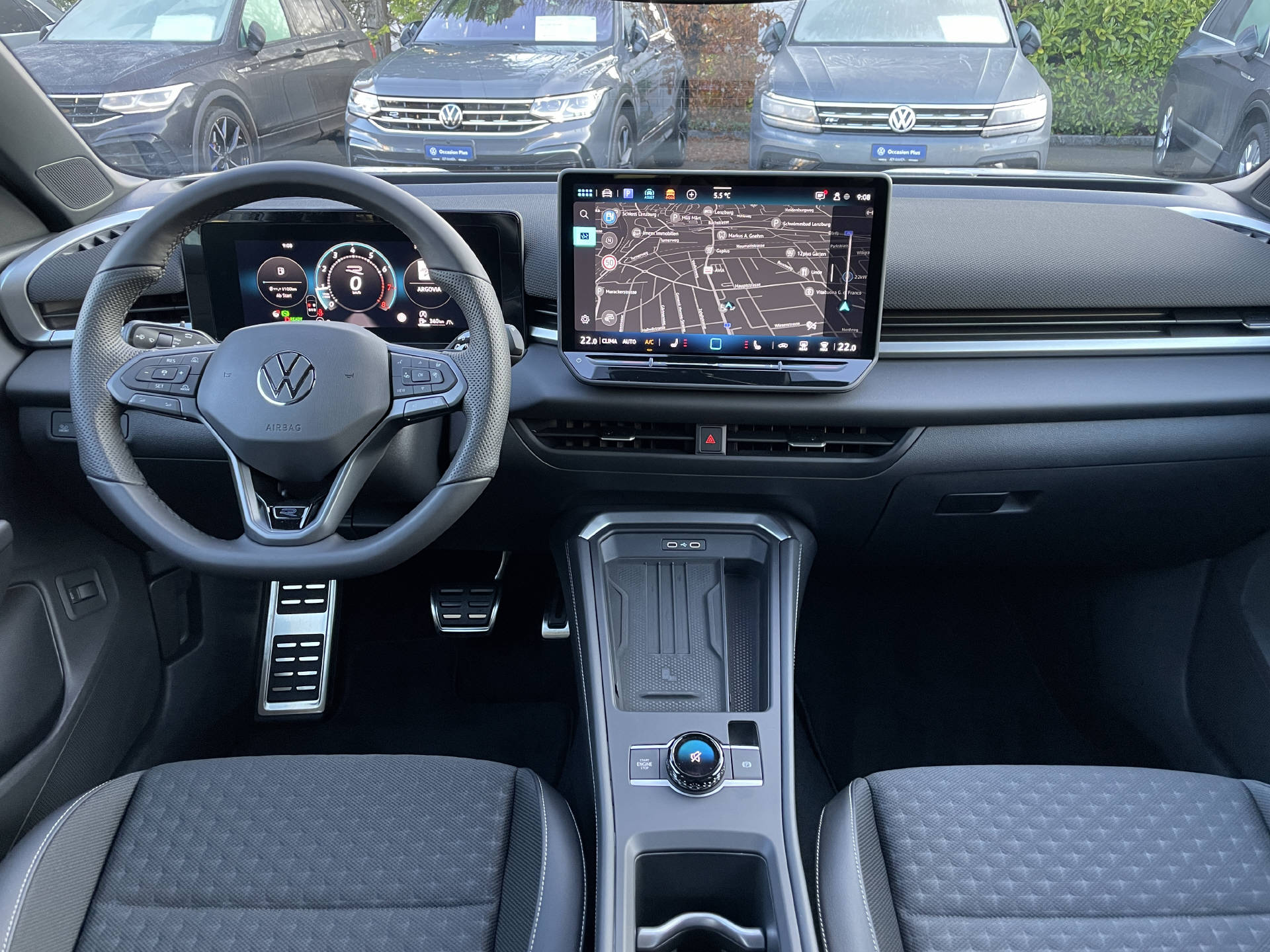 VW T-Roc 1.5 eTSI R-Line DSG-image-8