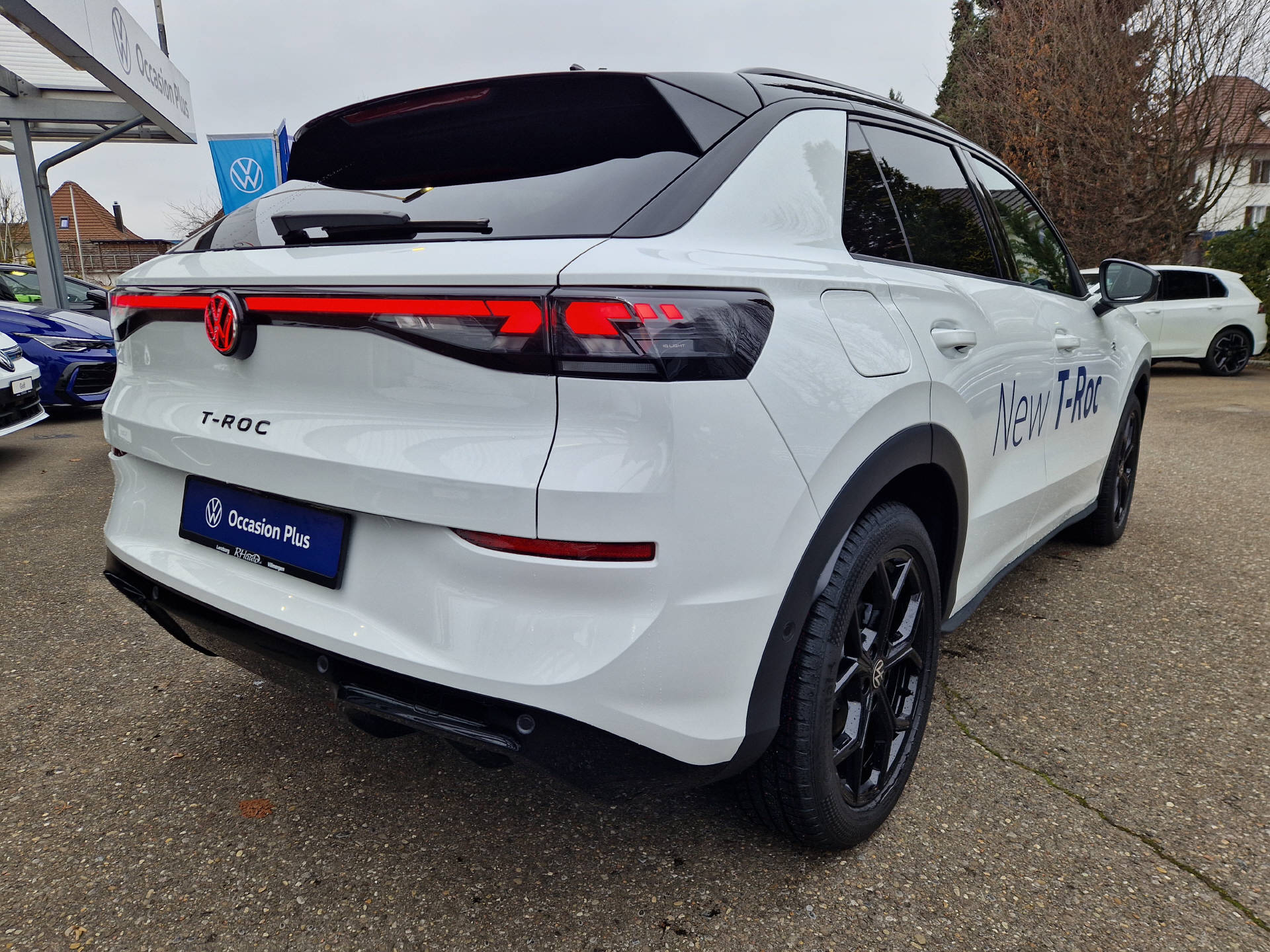 VW T-Roc 1.5 eTSI R-Line DSG-image-3