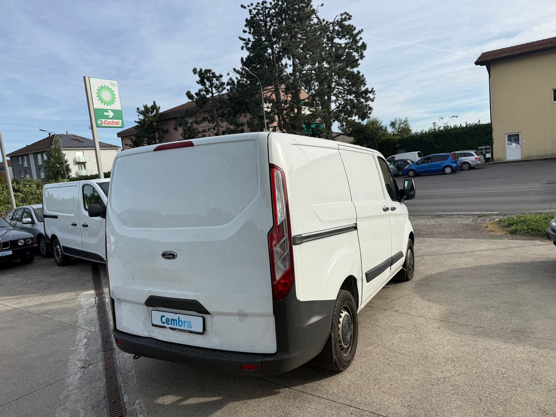 FORD Transit Custom Van 250 L1H1 Level 3-image-7