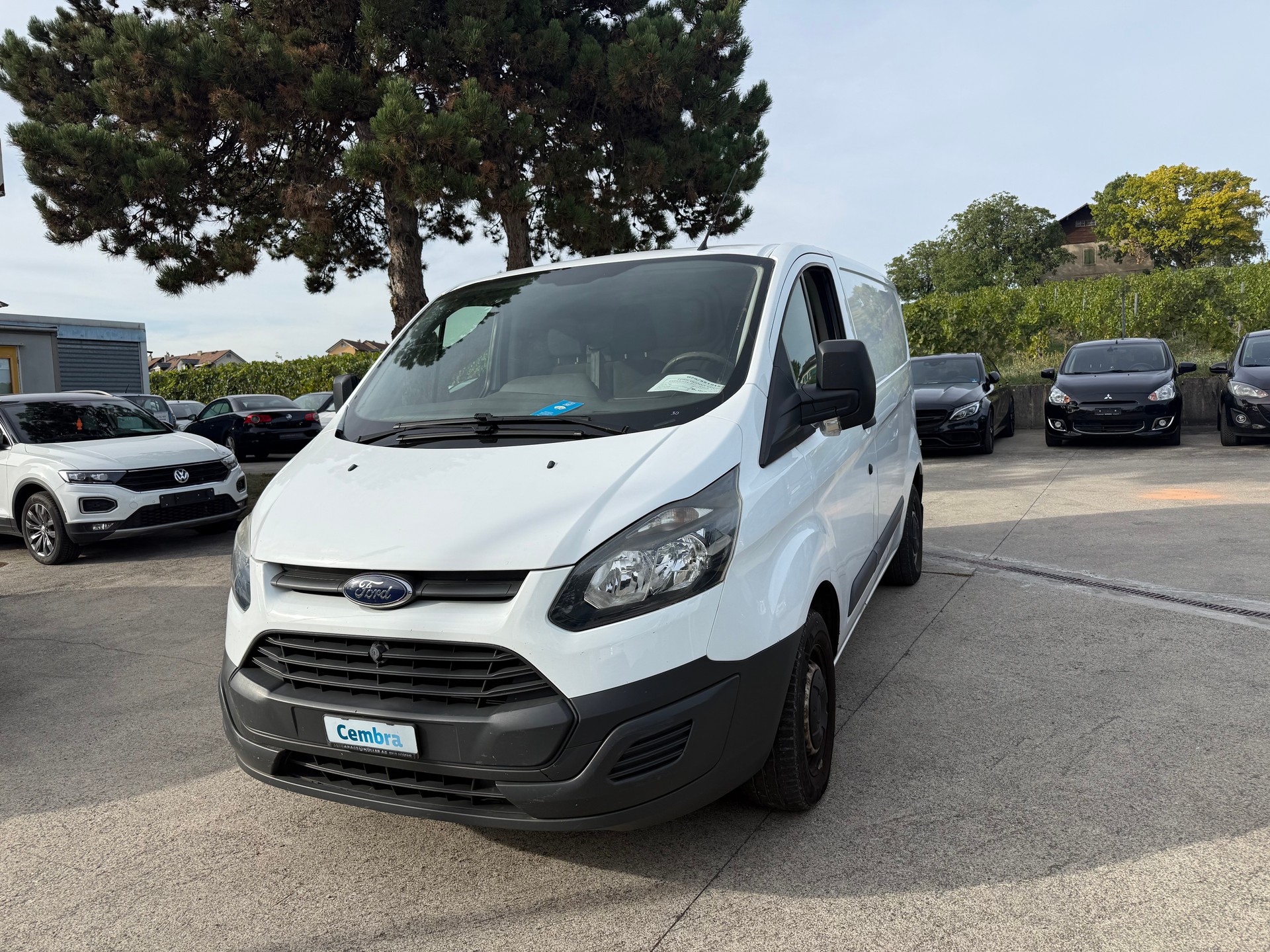 FORD Transit Custom Van 250 L1H1 Level 3-image-2