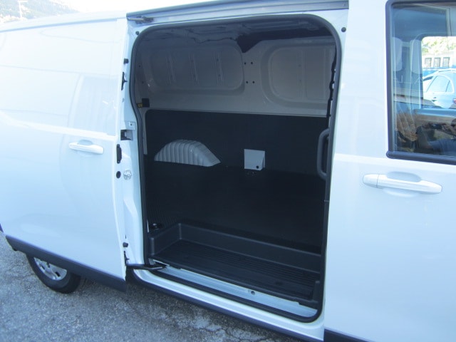 MAXUS 88 kWh 4x4 L2H1-image-4