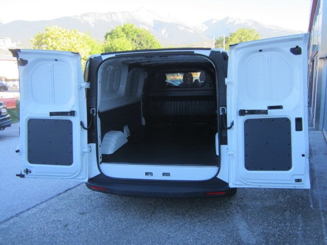 MAXUS 88 kWh 4x4 L2H1-image-3