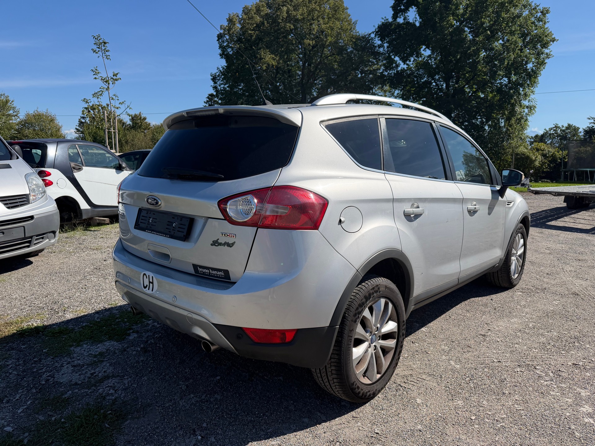 FORD Kuga 2.0 TDCi Titanium 4WD PowerShift-image-4