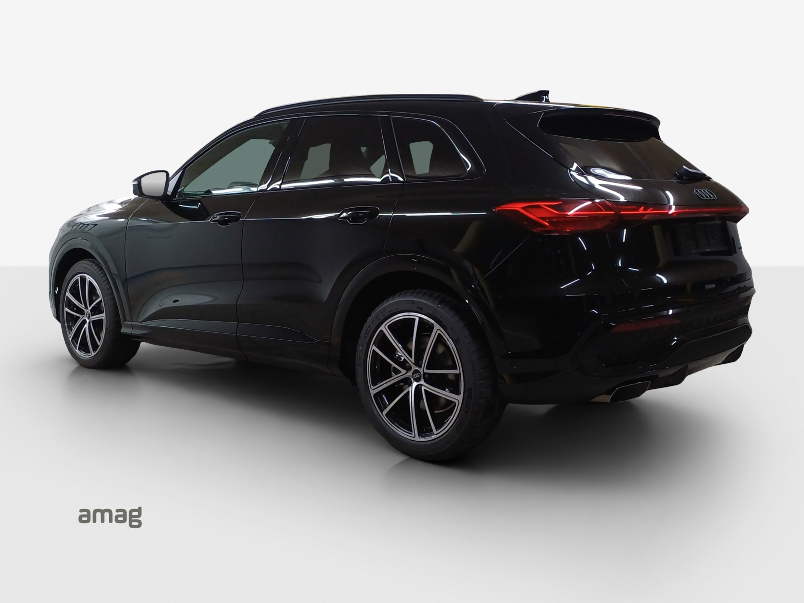AUDI Q5 TFSI quatto 150 kW S-tronic-image-2