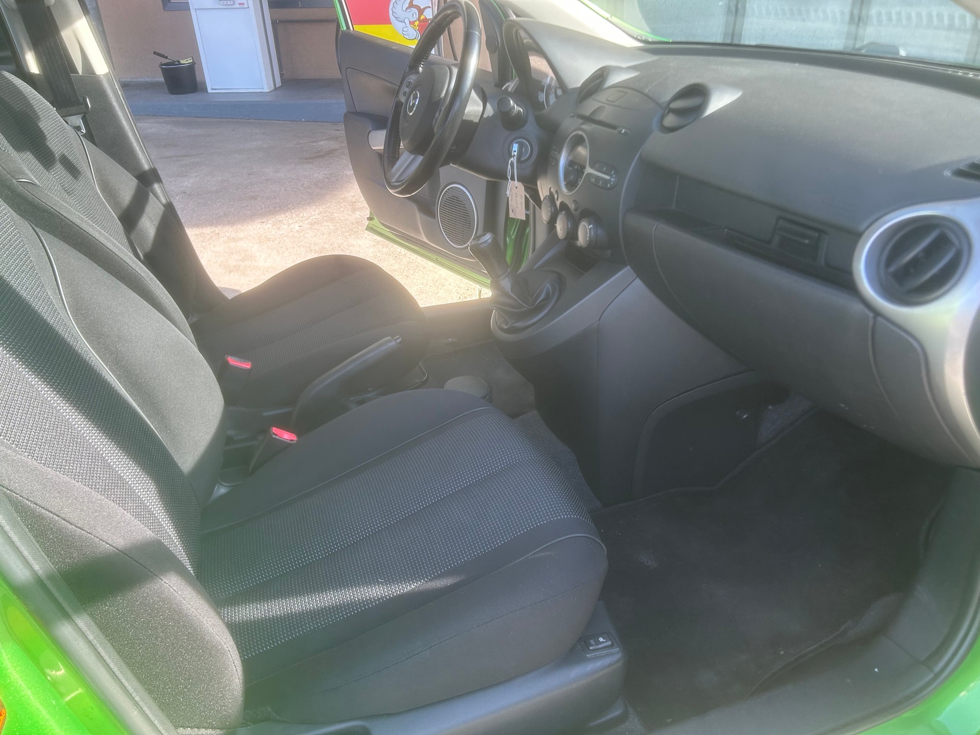 MAZDA 2 1.5i 16V Sport-image-5