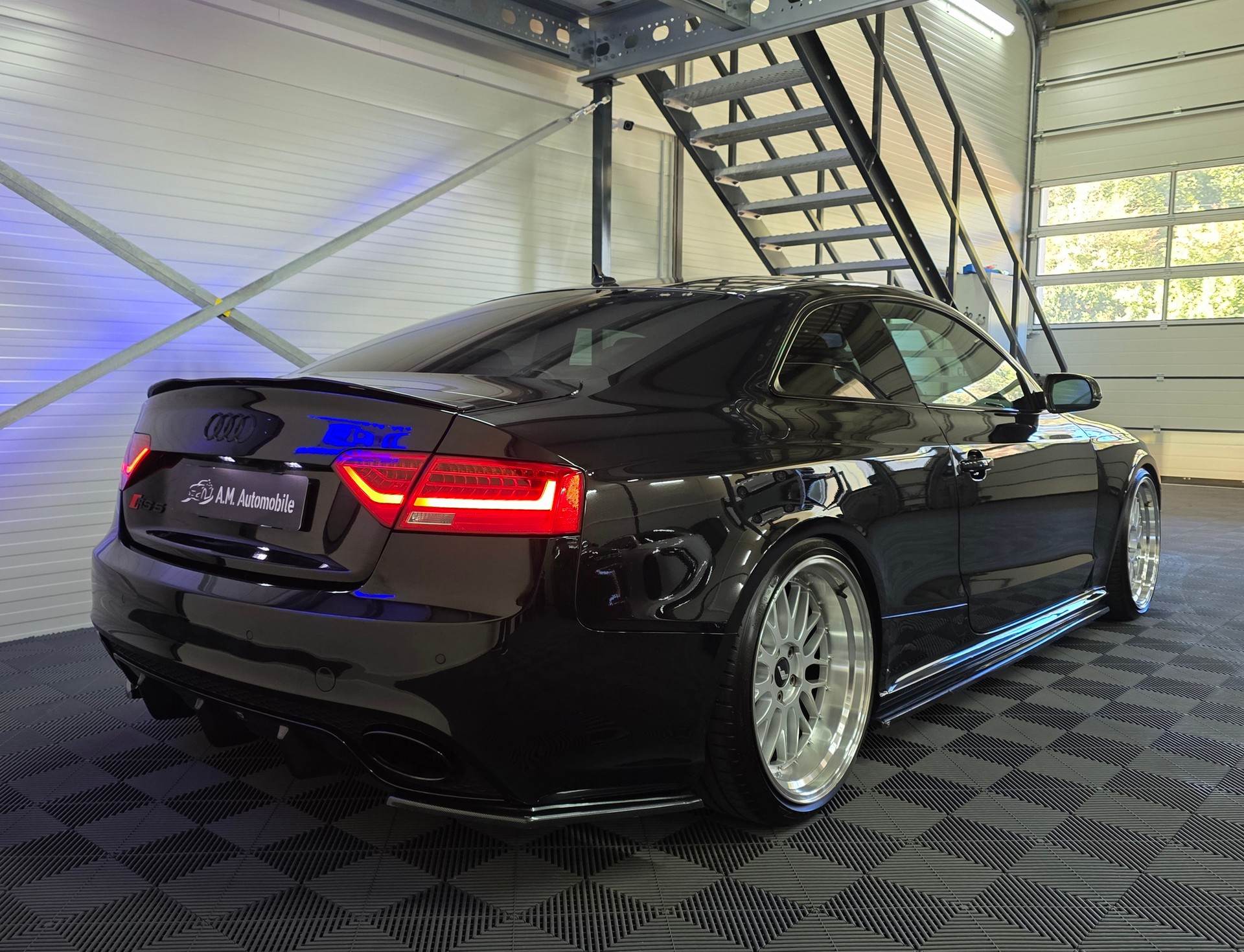 AUDI RS5 Coupé 4.2 FSI quattro S-tronic-image-4