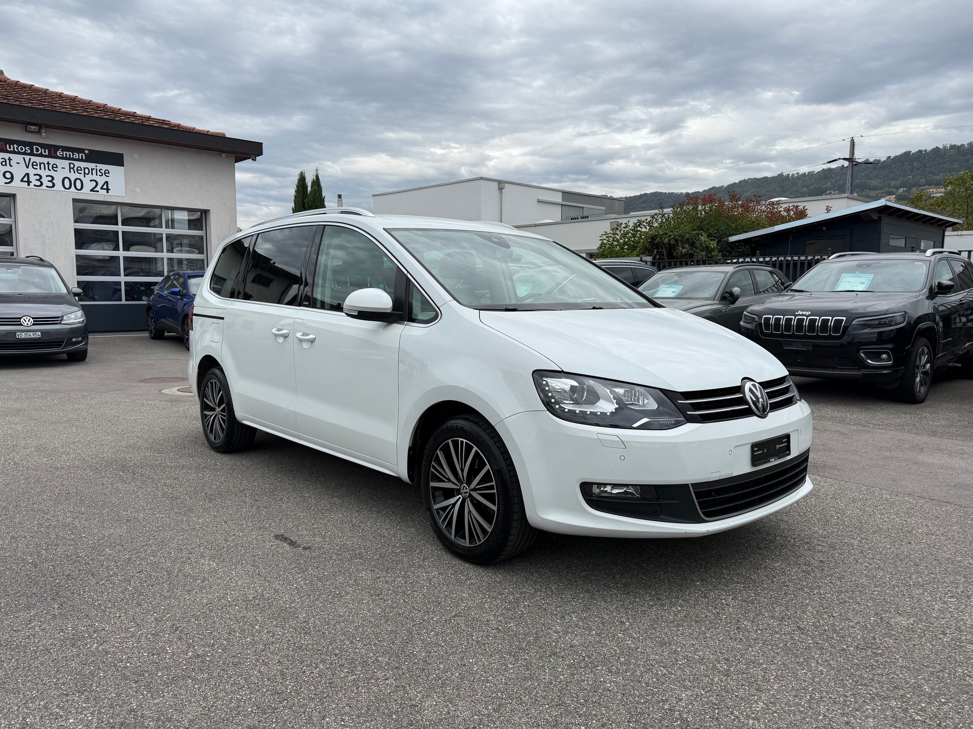VW Sharan 2.0 TDI BMT Allstar 4Motion DSG-image-1