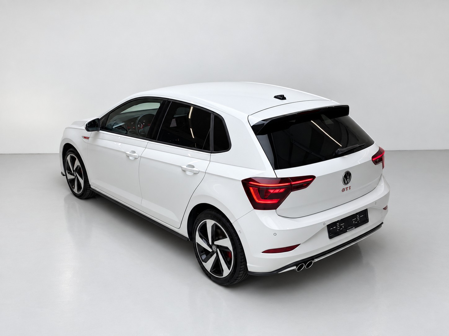VW Polo 2.0 TSI GTI PRO-image-2
