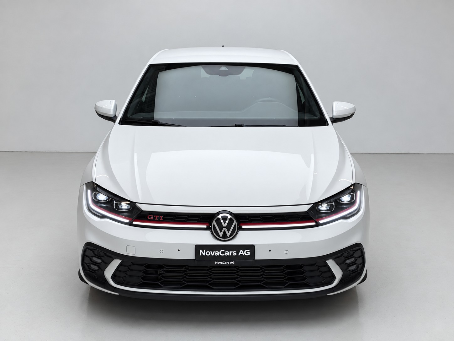 VW Polo 2.0 TSI GTI PRO-image-9