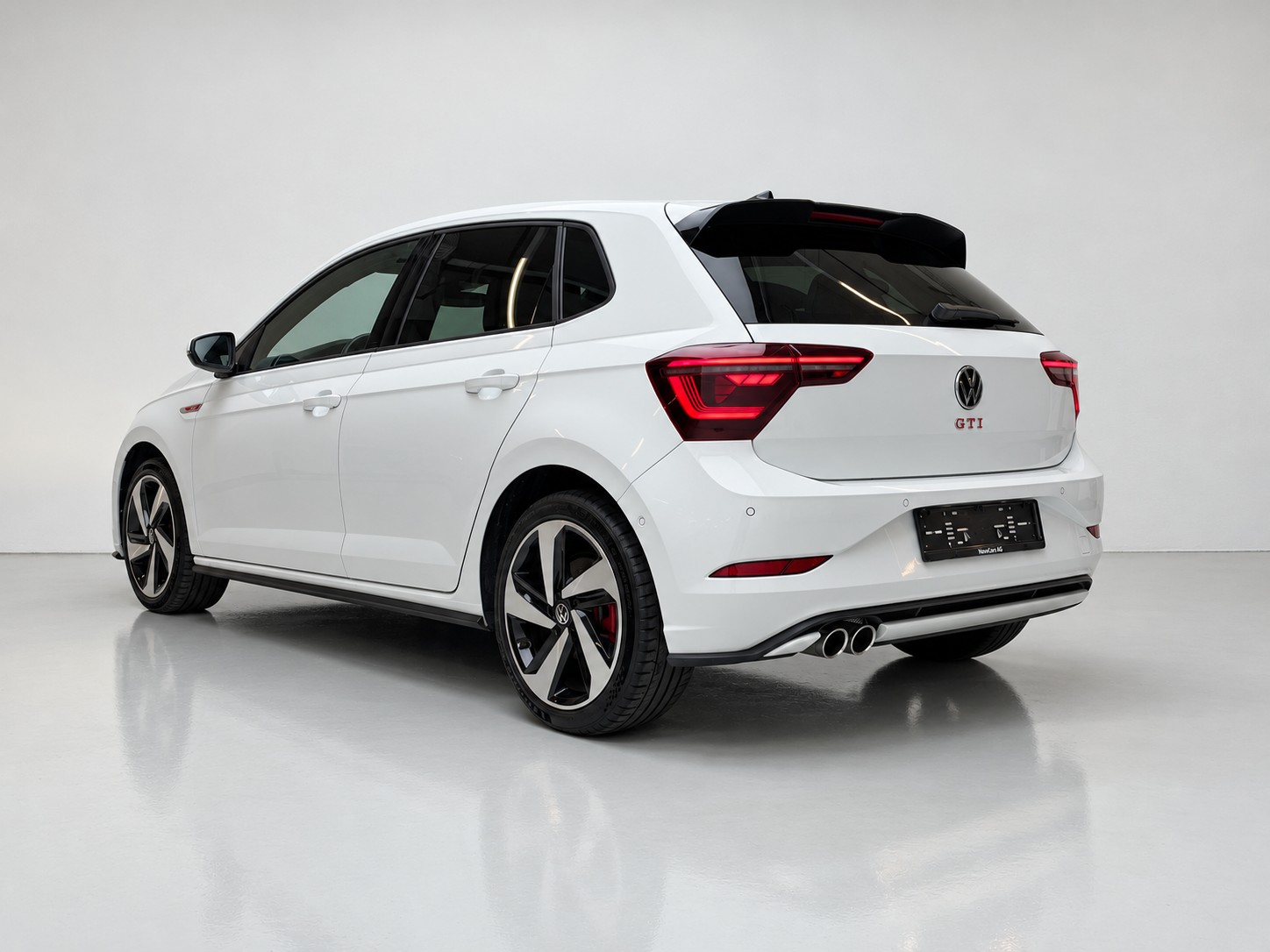 VW Polo 2.0 TSI GTI PRO-image-3