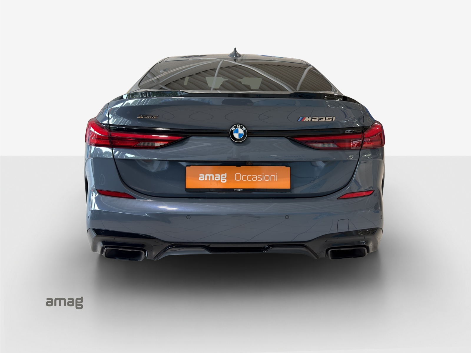 BMW M235i Gran Coupé xDrive Swiss Performance Steptronic-image-3