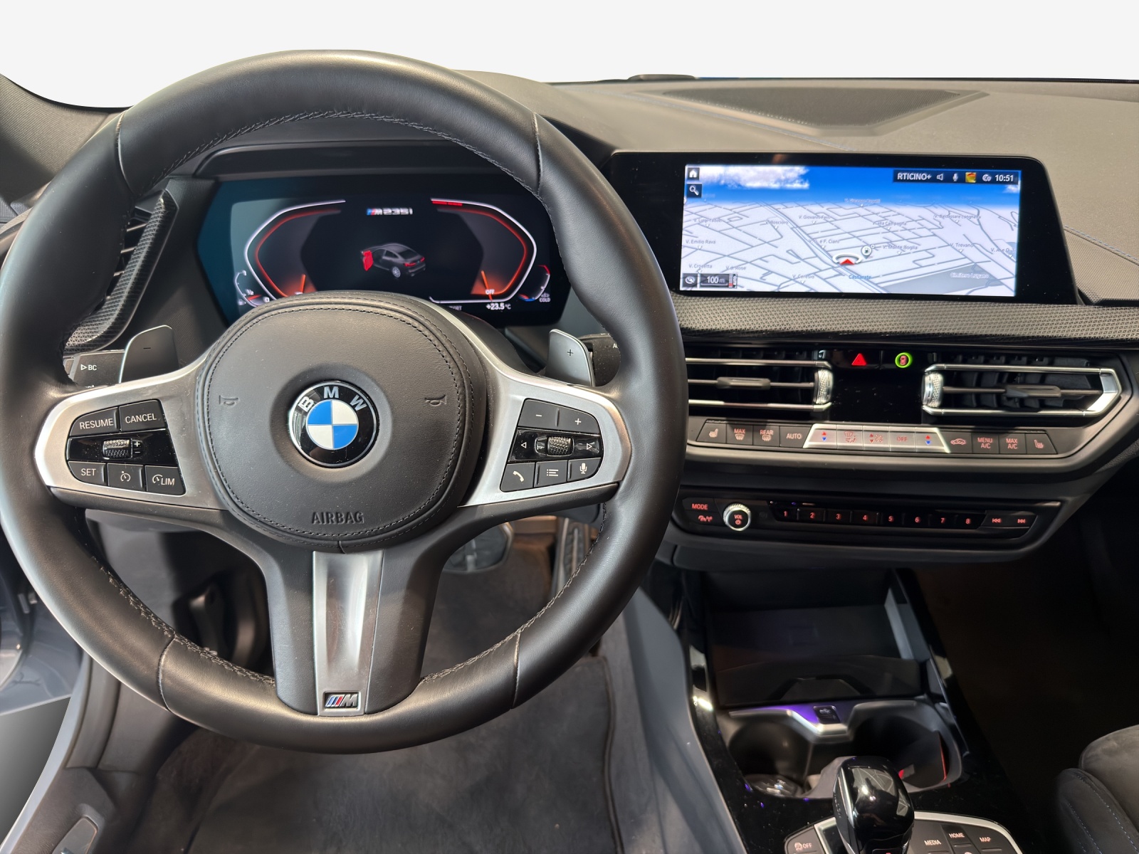 BMW M235i Gran Coupé xDrive Swiss Performance Steptronic-image-8