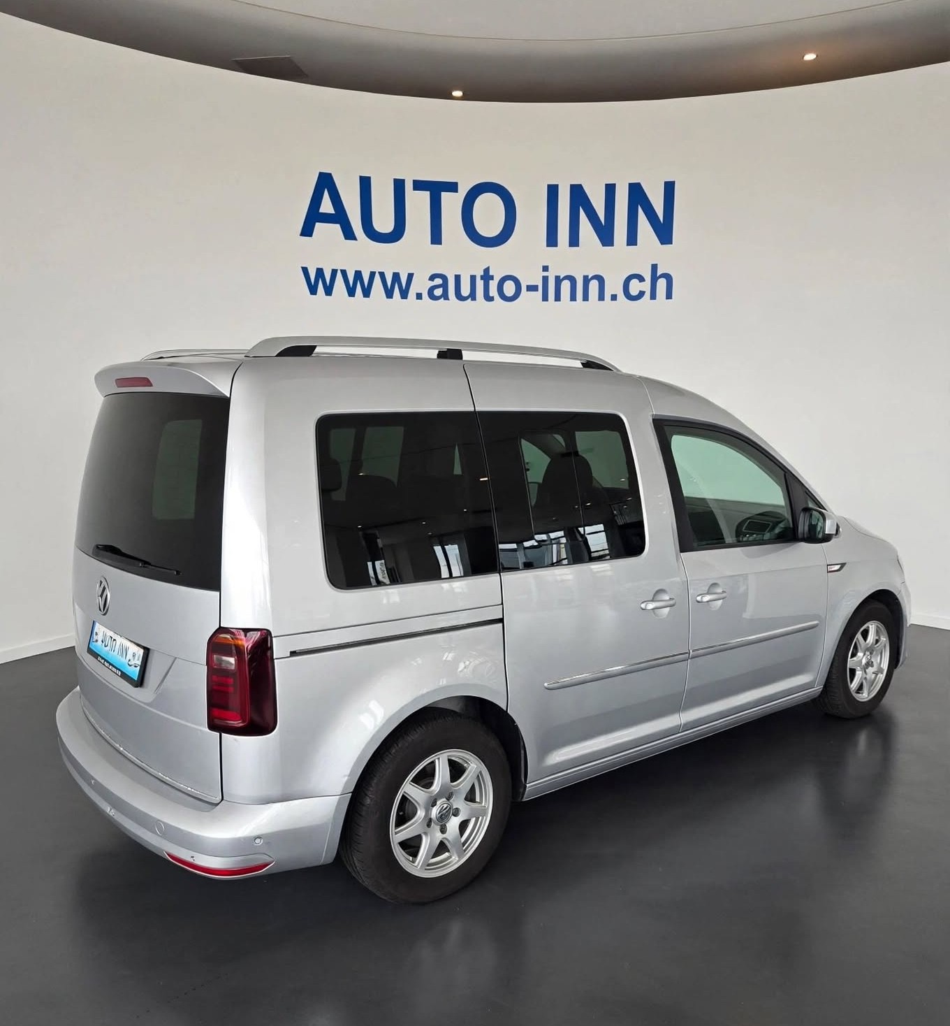 VW Caddy 1.2 TSI Generation Four - TURBO-image-1