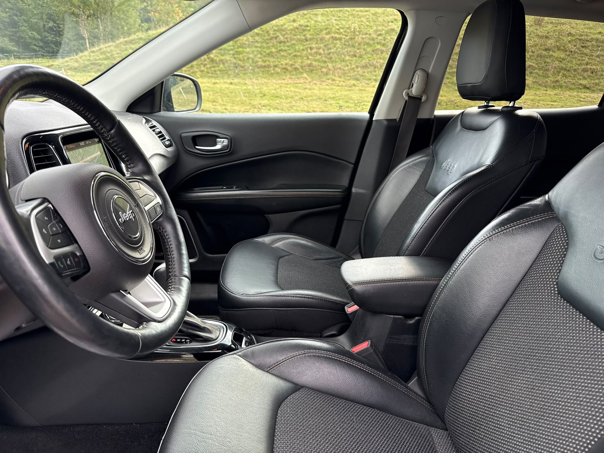 JEEP Compass 2.0CRD Limited AWD 9ATX-image-13